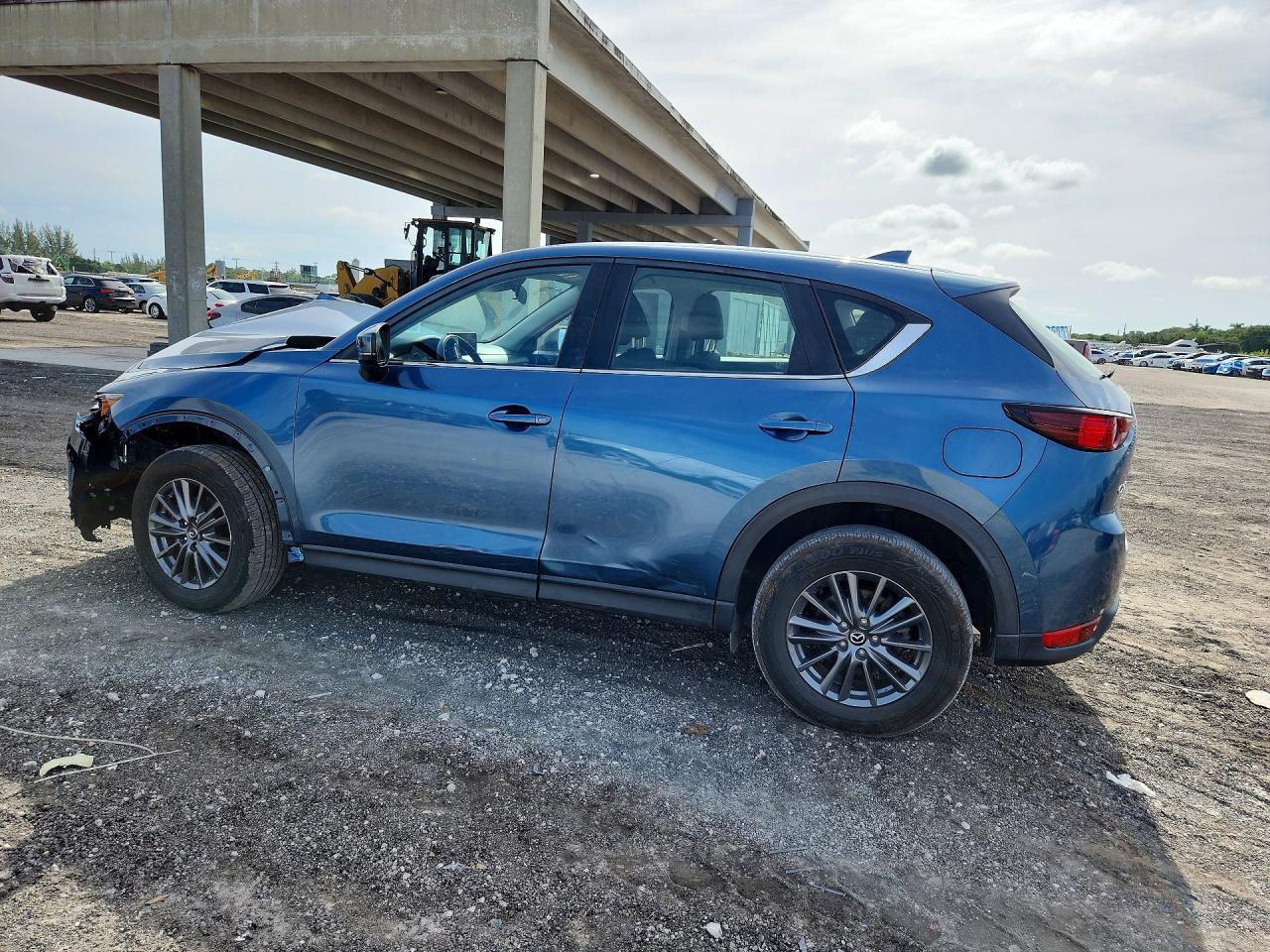 2021 Mazda Cx-5 Sport Blue vin: JM3KFABM9M1305033