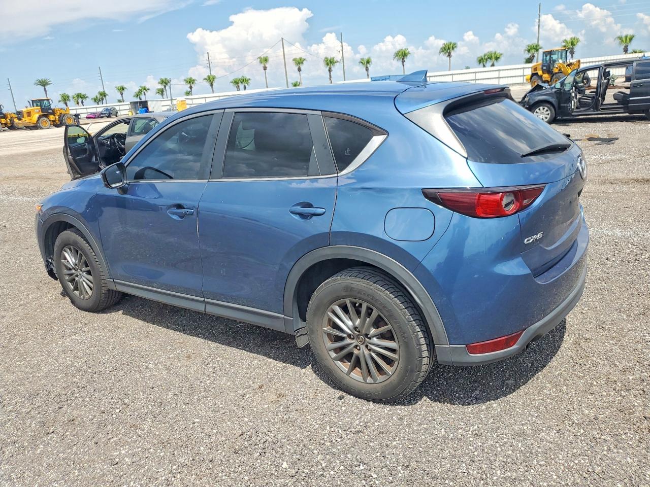 2017 Mazda Cx-5 Touring Blue vin: JM3KFACL4H0104738