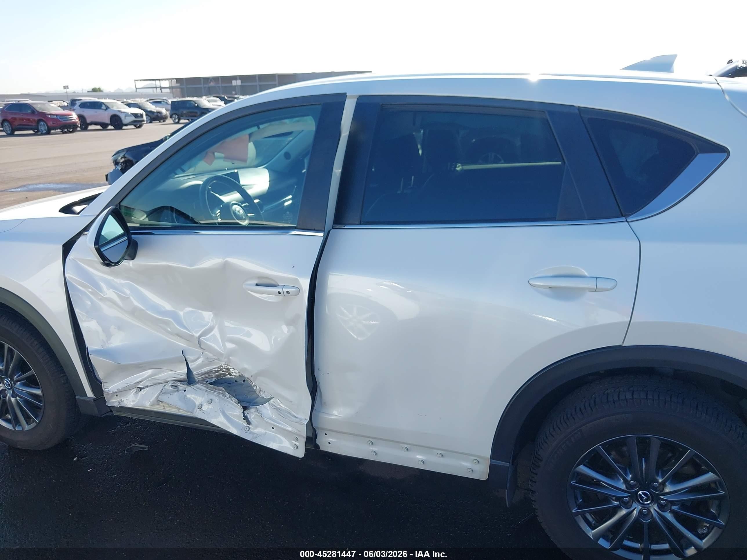 2019 Mazda Cx-5 Touring White vin: JM3KFACM0K0698650