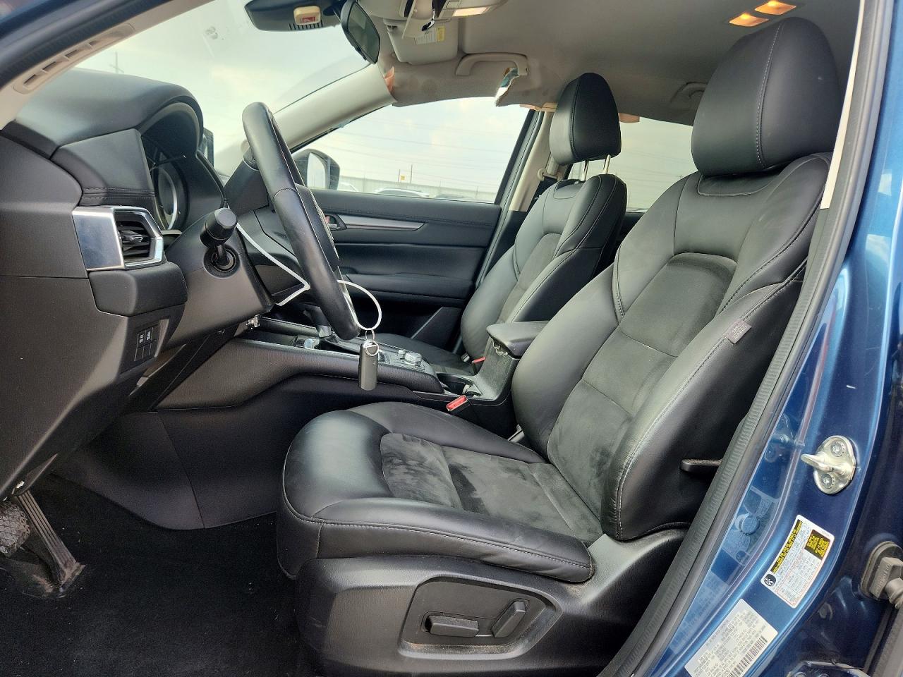 2019 Mazda Cx-5 Touring Blue vin: JM3KFACM1K1576292