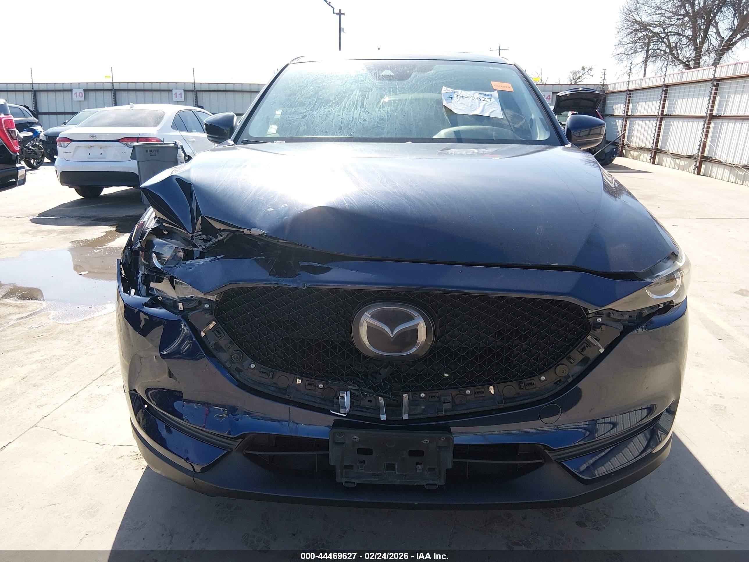 2019 Mazda Cx-5 Touring Dark Blue vin: JM3KFACM2K1537646