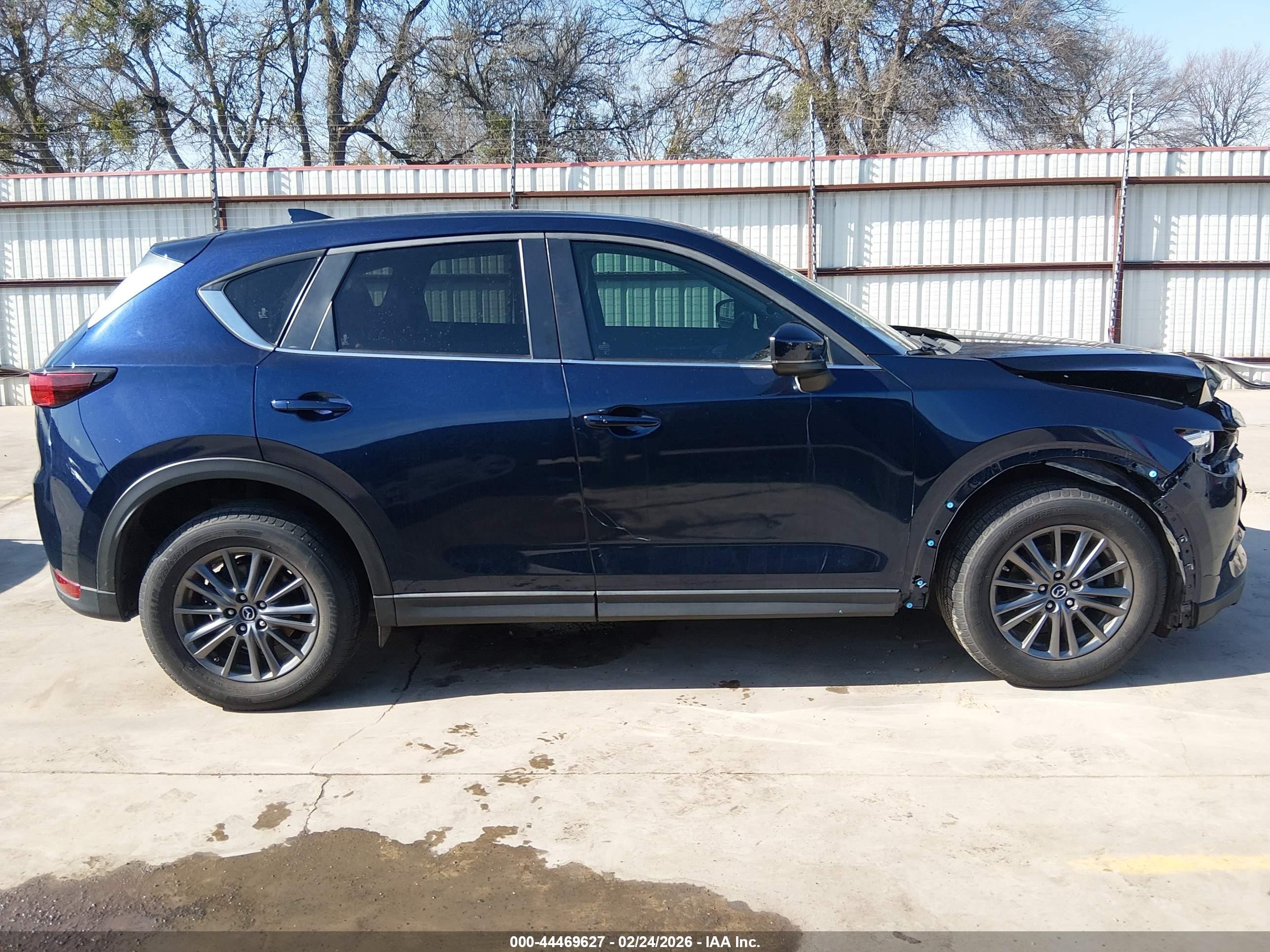 2019 Mazda Cx-5 Touring Dark Blue vin: JM3KFACM2K1537646