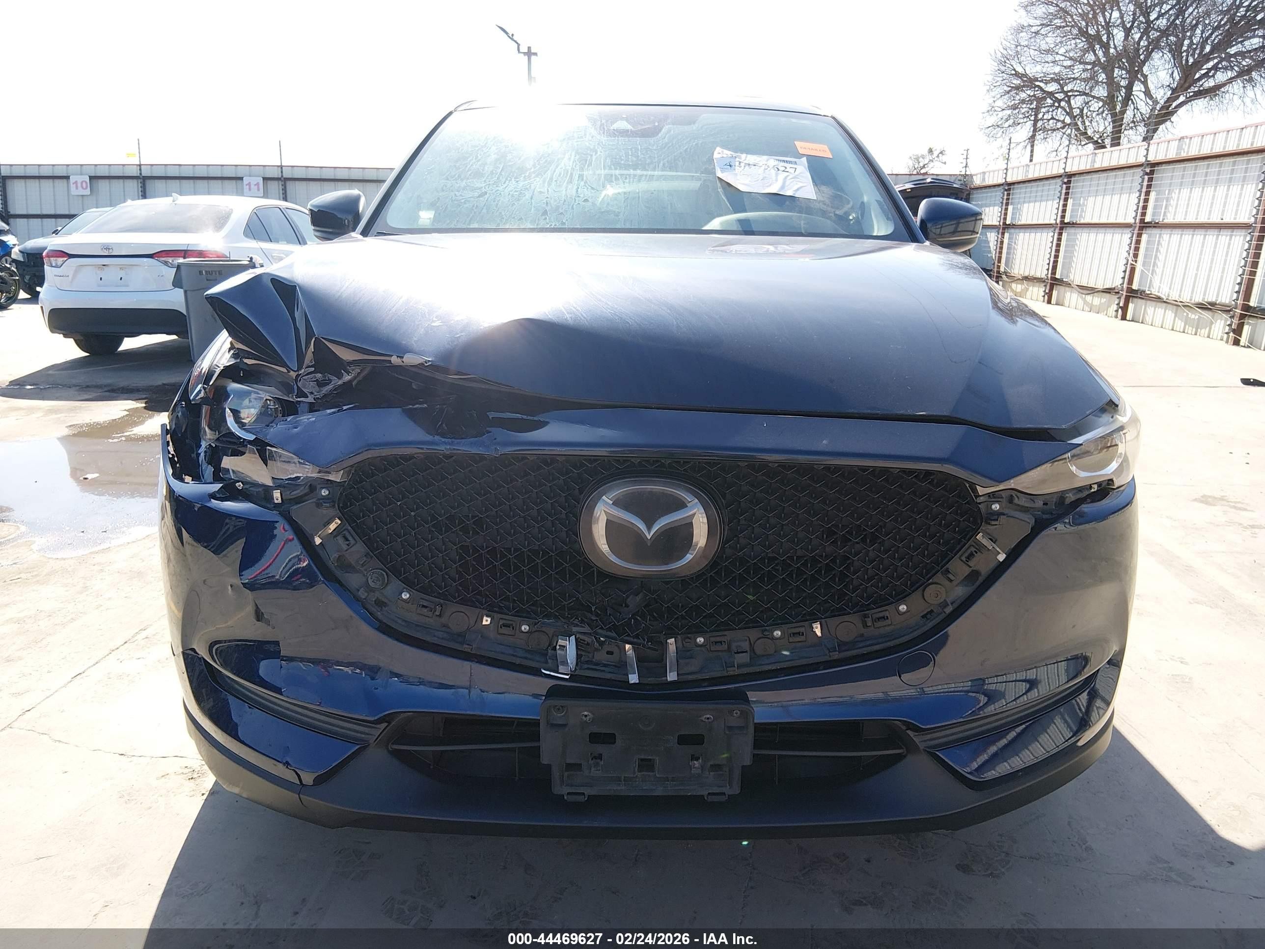 2019 Mazda Cx-5 Touring Dark Blue vin: JM3KFACM2K1537646