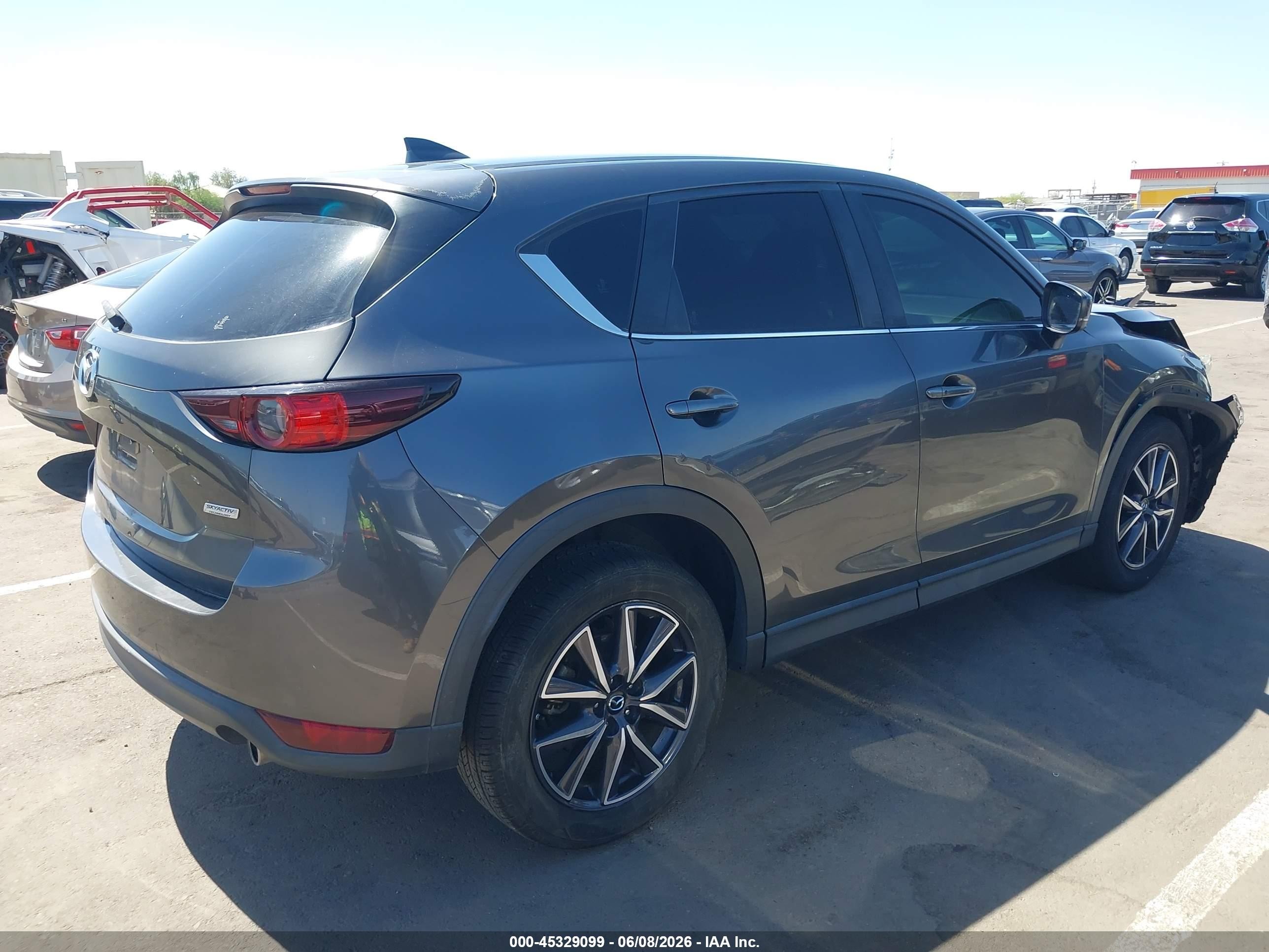 2018 Mazda Cx-5 Touring Gray vin: JM3KFACM4J1370317