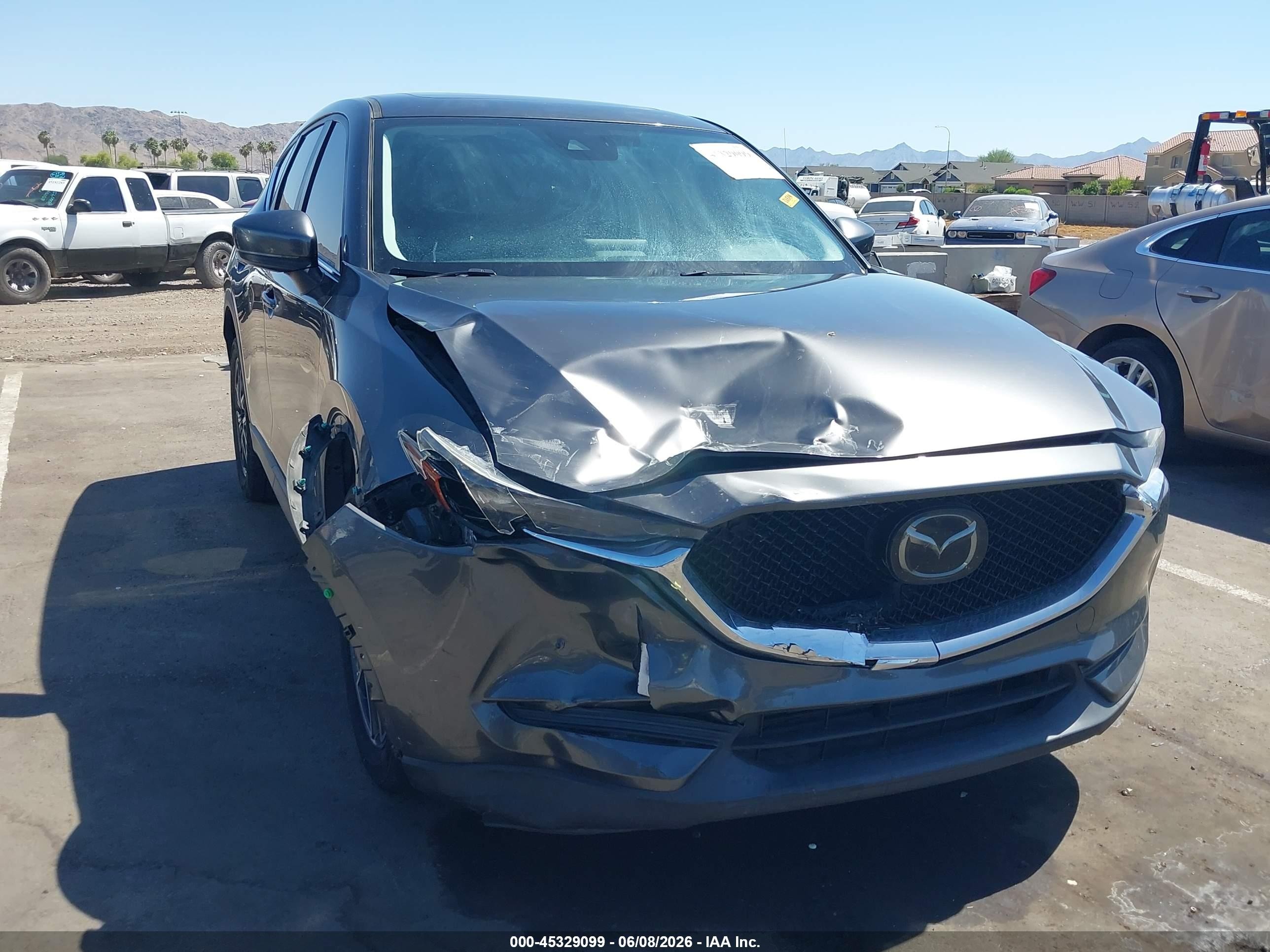 2018 Mazda Cx-5 Touring Gray vin: JM3KFACM4J1370317