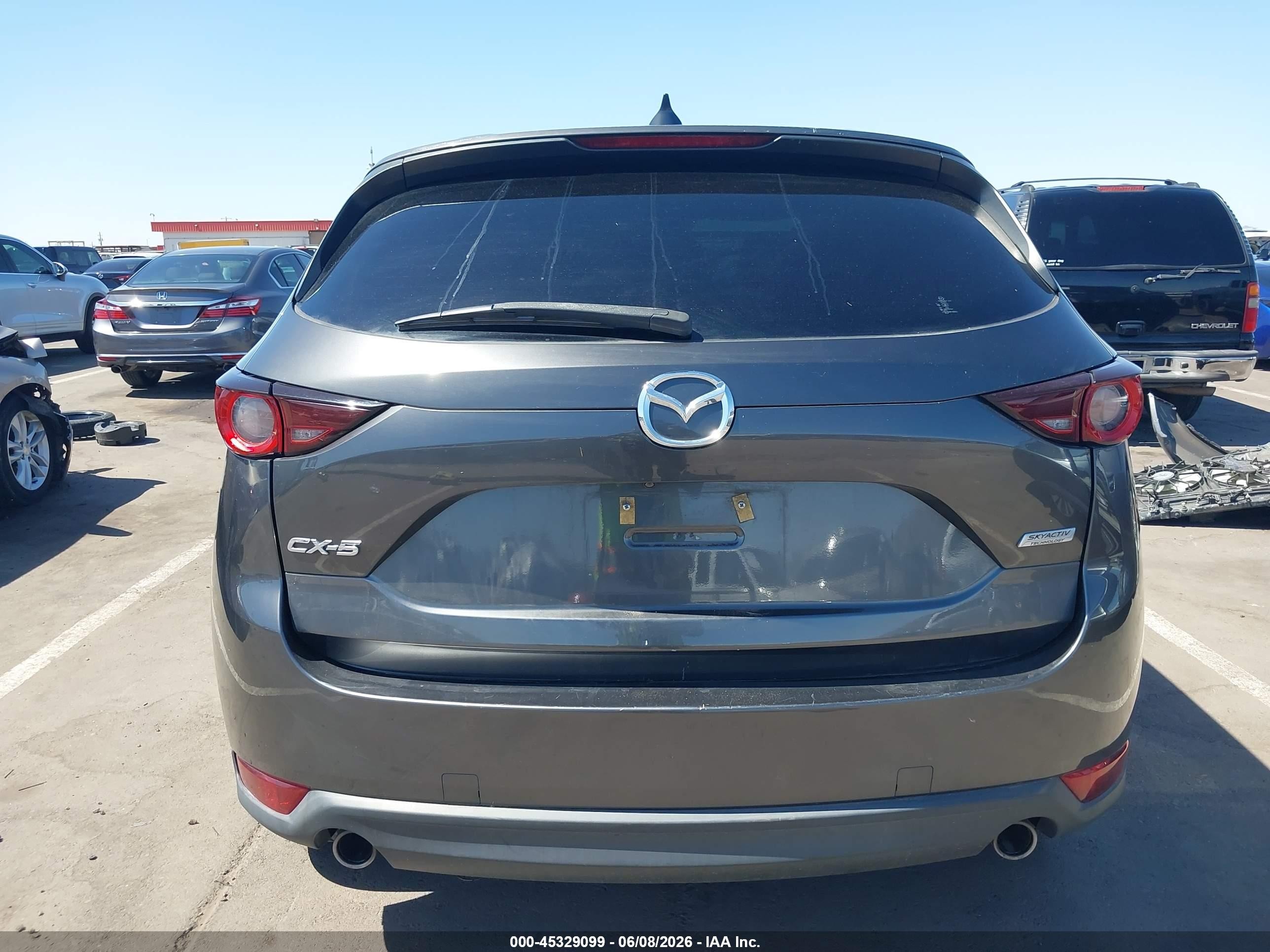 2018 Mazda Cx-5 Touring Gray vin: JM3KFACM4J1370317