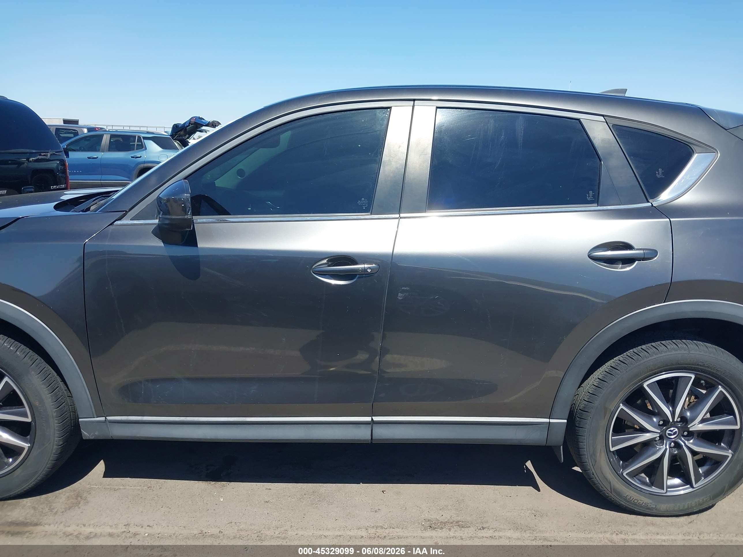 2018 Mazda Cx-5 Touring Gray vin: JM3KFACM4J1370317