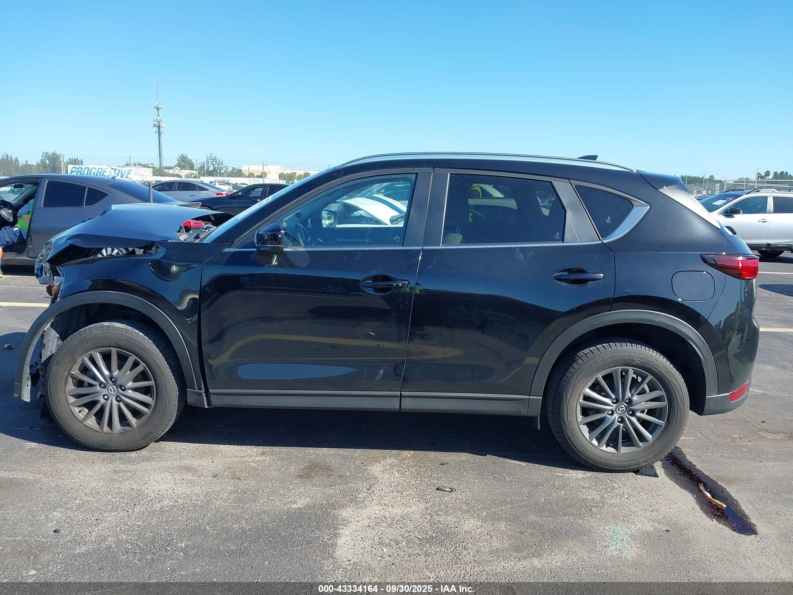 2021 Mazda Cx-5 Touring Black vin: JM3KFACM6M1392680