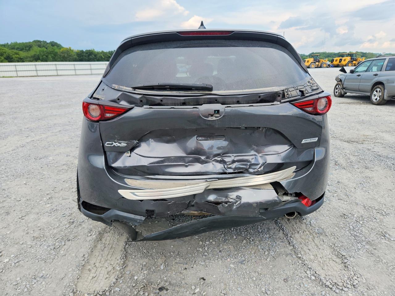 2018 Mazda Cx-5 Grand Touring Gray vin: JM3KFADM1J0317000