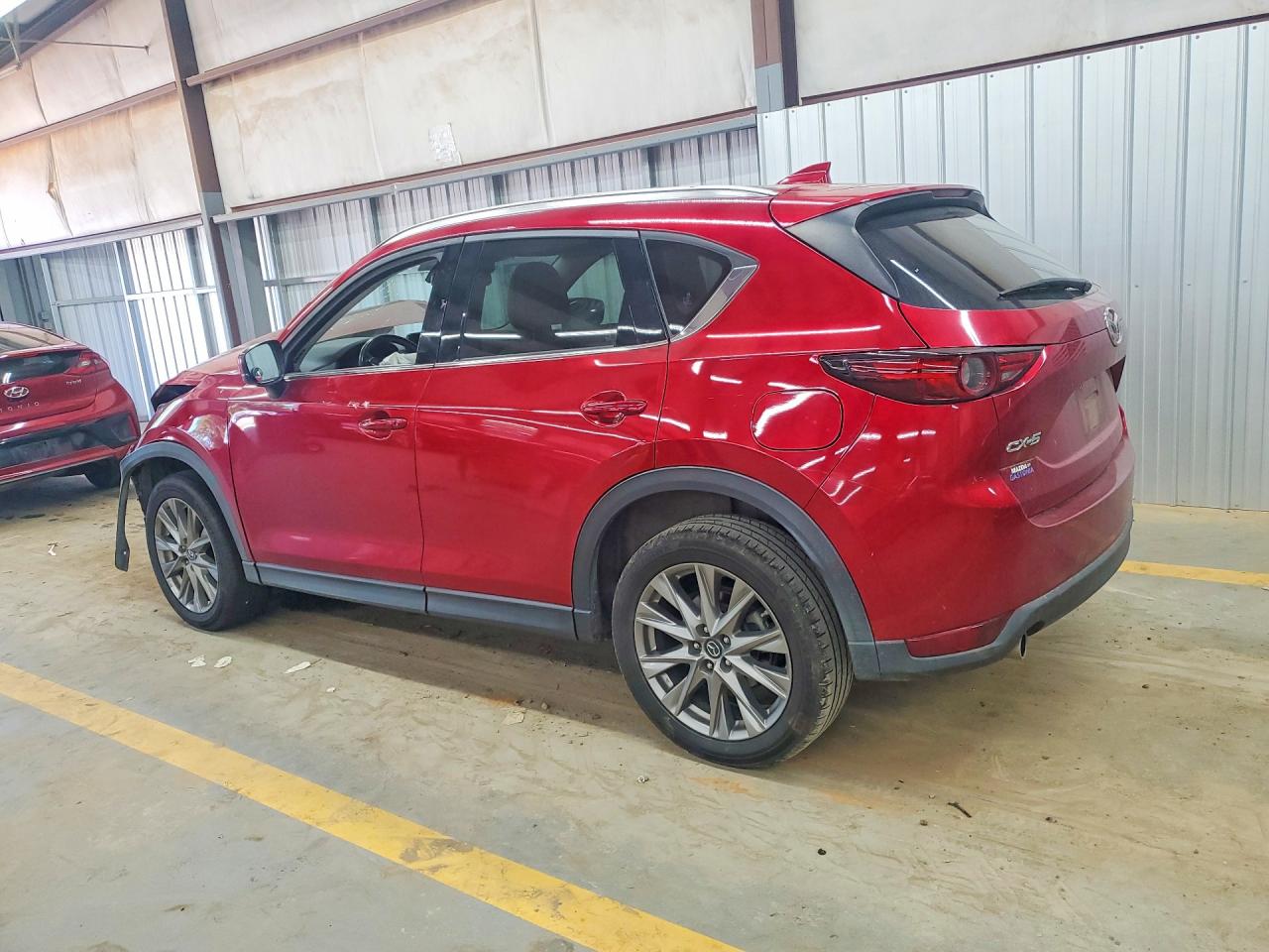 2019 Mazda Cx-5 Grand Touring Red vin: JM3KFADM2K1505262
