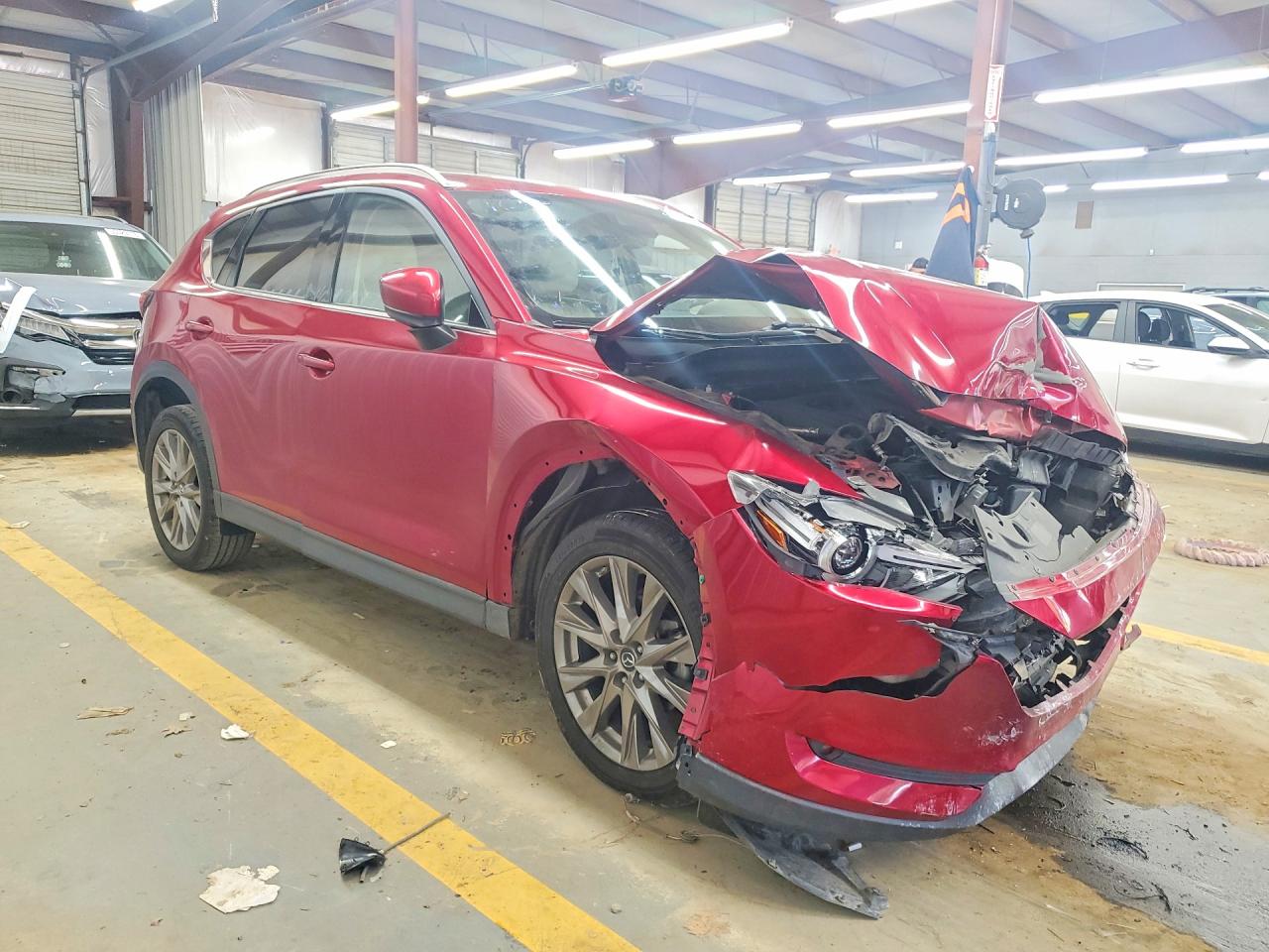 2019 Mazda Cx-5 Grand Touring Red vin: JM3KFADM2K1505262