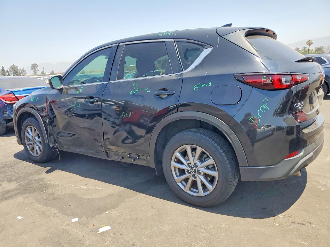 2022 Mazda Cx-5 Black vin: JM3KFBAM3N0547086