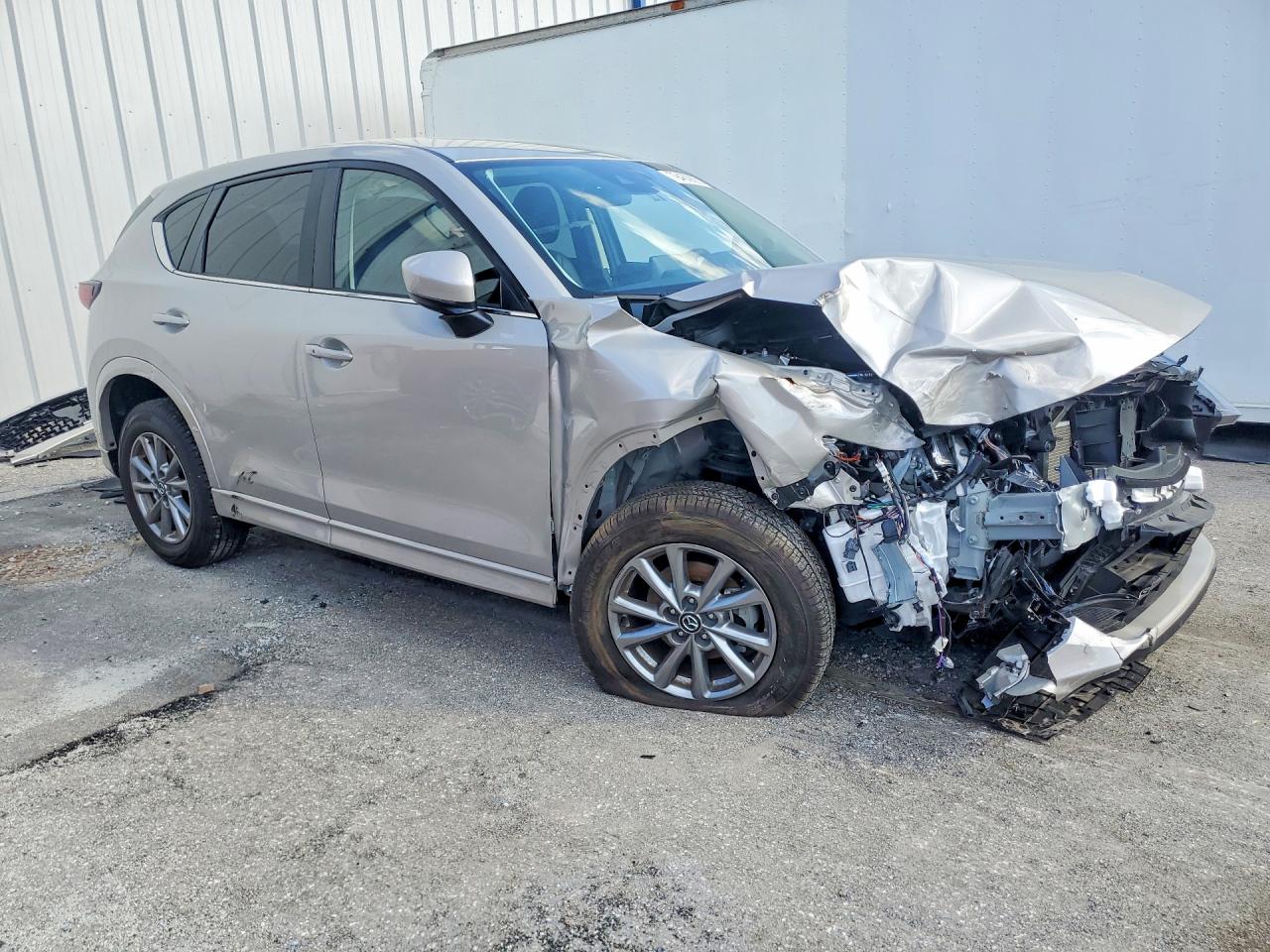 2025 Mazda Cx-5 Select Tan vin: JM3KFBBL0S0685265