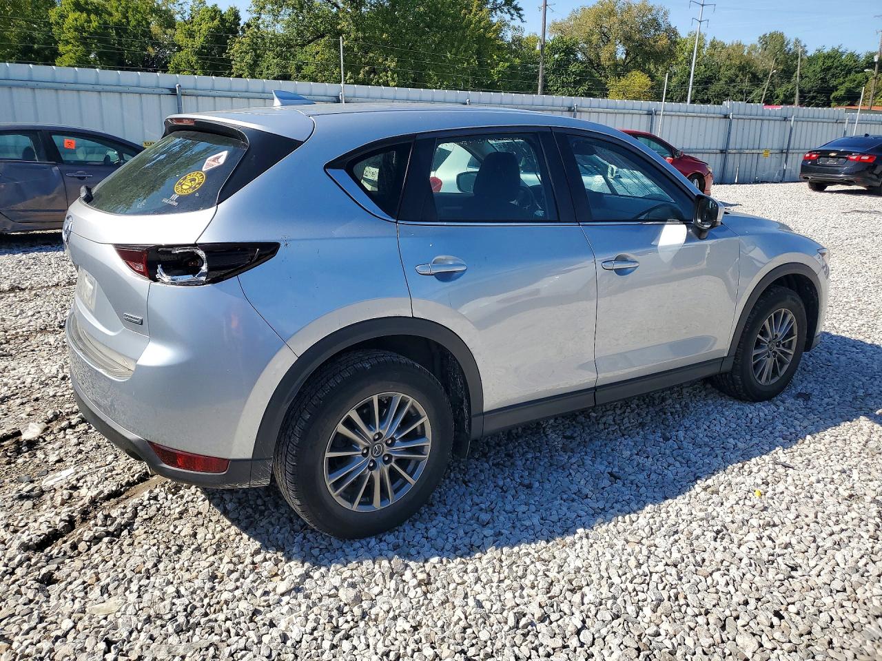 2018 Mazda Cx-5 Sport Серебряный vin: JM3KFBBM4J1452877