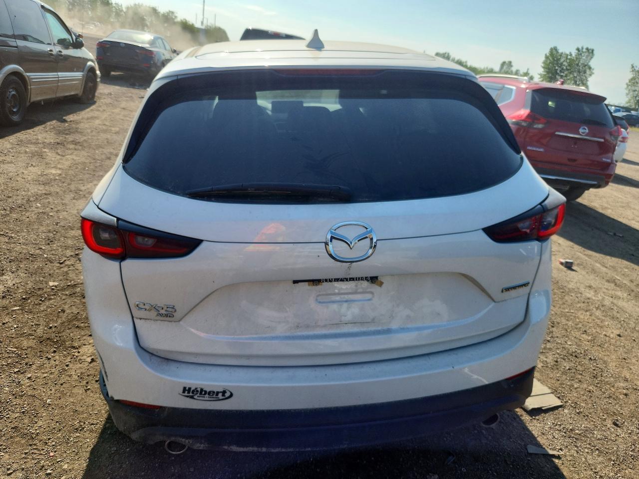 2025 Mazda Cx-5 Preferred Белый vin: JM3KFBCL5S0665527