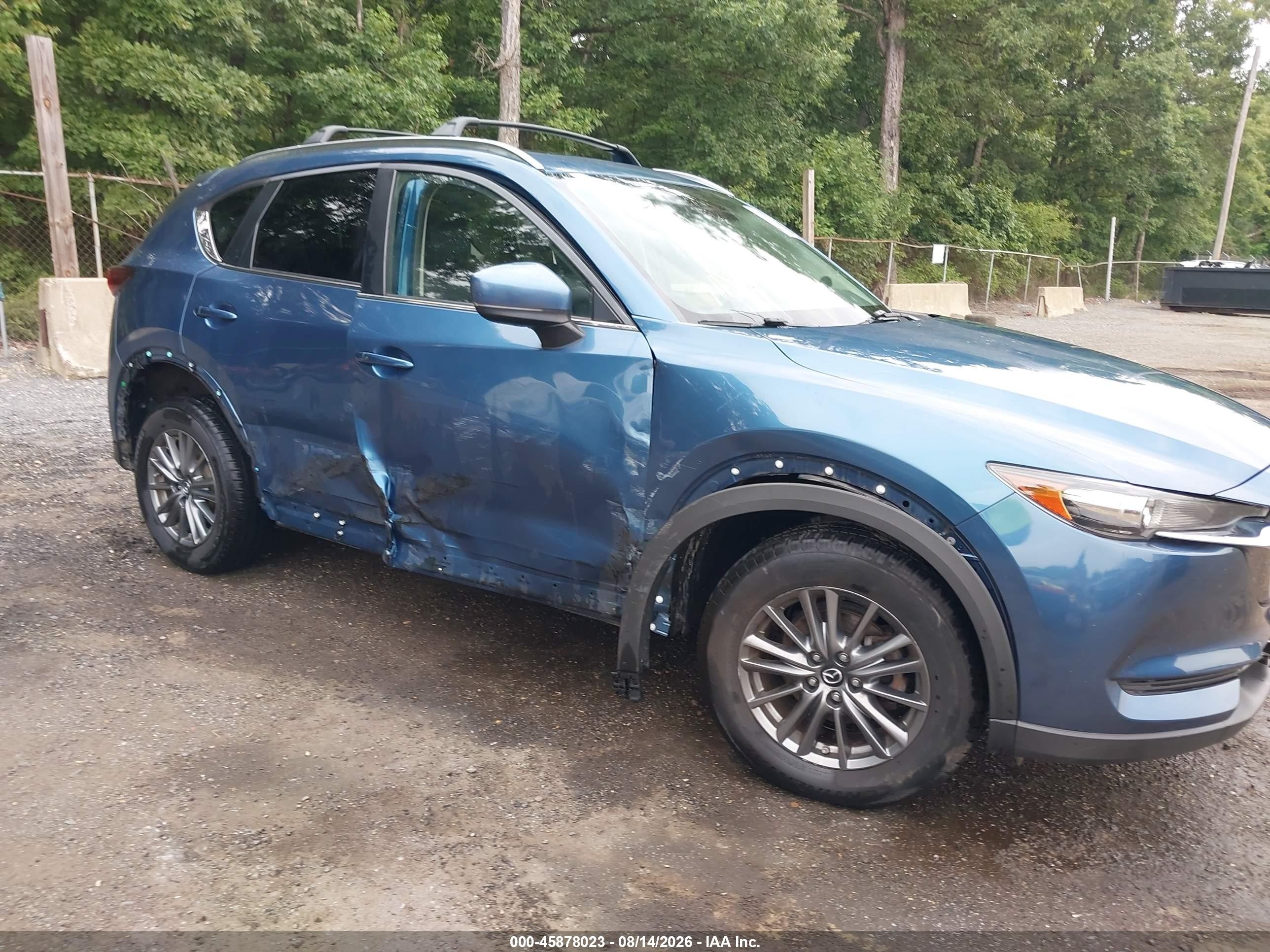 2017 Mazda Cx-5 Touring Blue vin: JM3KFBCL6H0203776