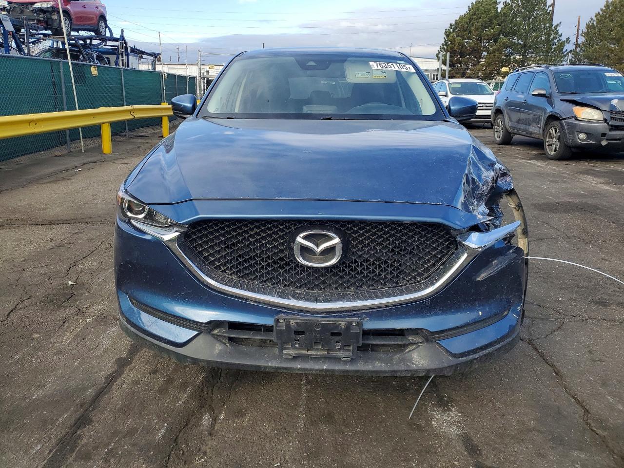 2017 Mazda Cx-5 Touring Blue vin: JM3KFBCL8H0107938