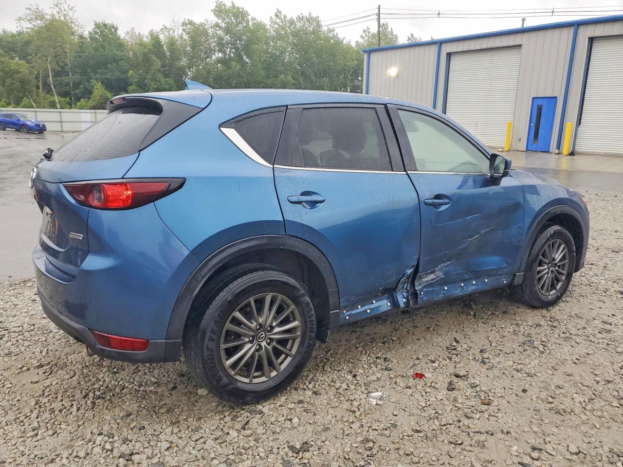 2017 Mazda Cx-5 Touring Blue vin: JM3KFBCL8H0209532