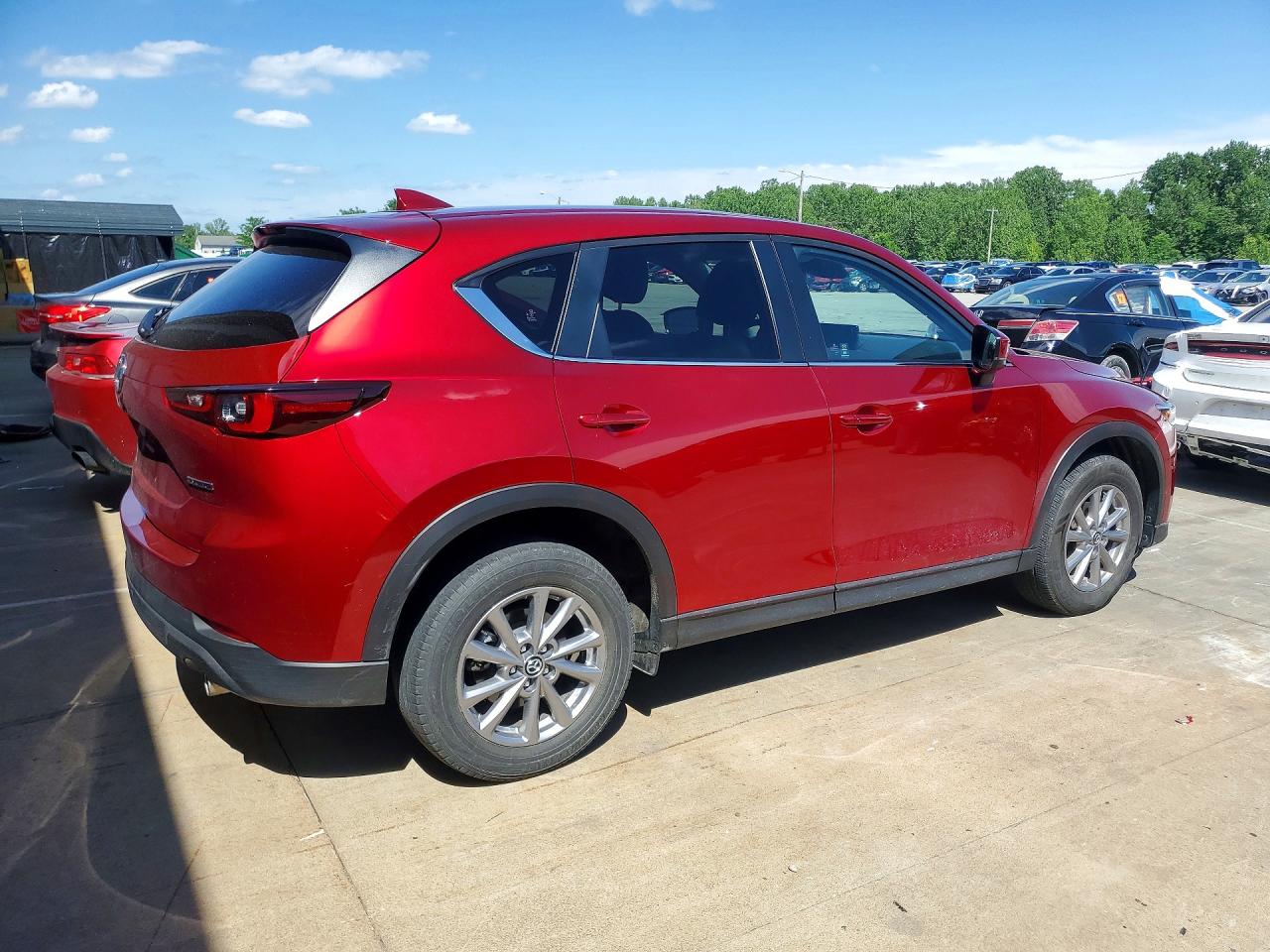 2022 Mazda Cx-5 Preferred Red vin: JM3KFBCM0N1584670