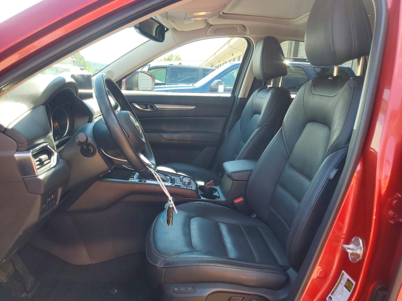 2022 Mazda Cx-5 Preferred Red vin: JM3KFBCM0N1584670