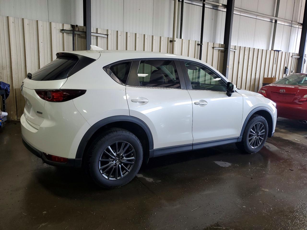 2019 Mazda Cx-5 Touring White vin: JM3KFBCM2K1600203