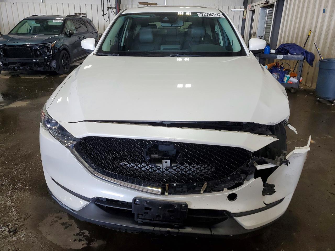 2019 Mazda Cx-5 Touring White vin: JM3KFBCM2K1600203