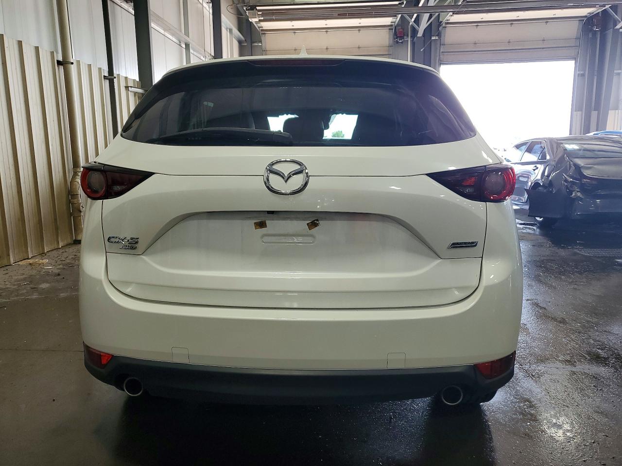 2019 Mazda Cx-5 Touring White vin: JM3KFBCM2K1600203