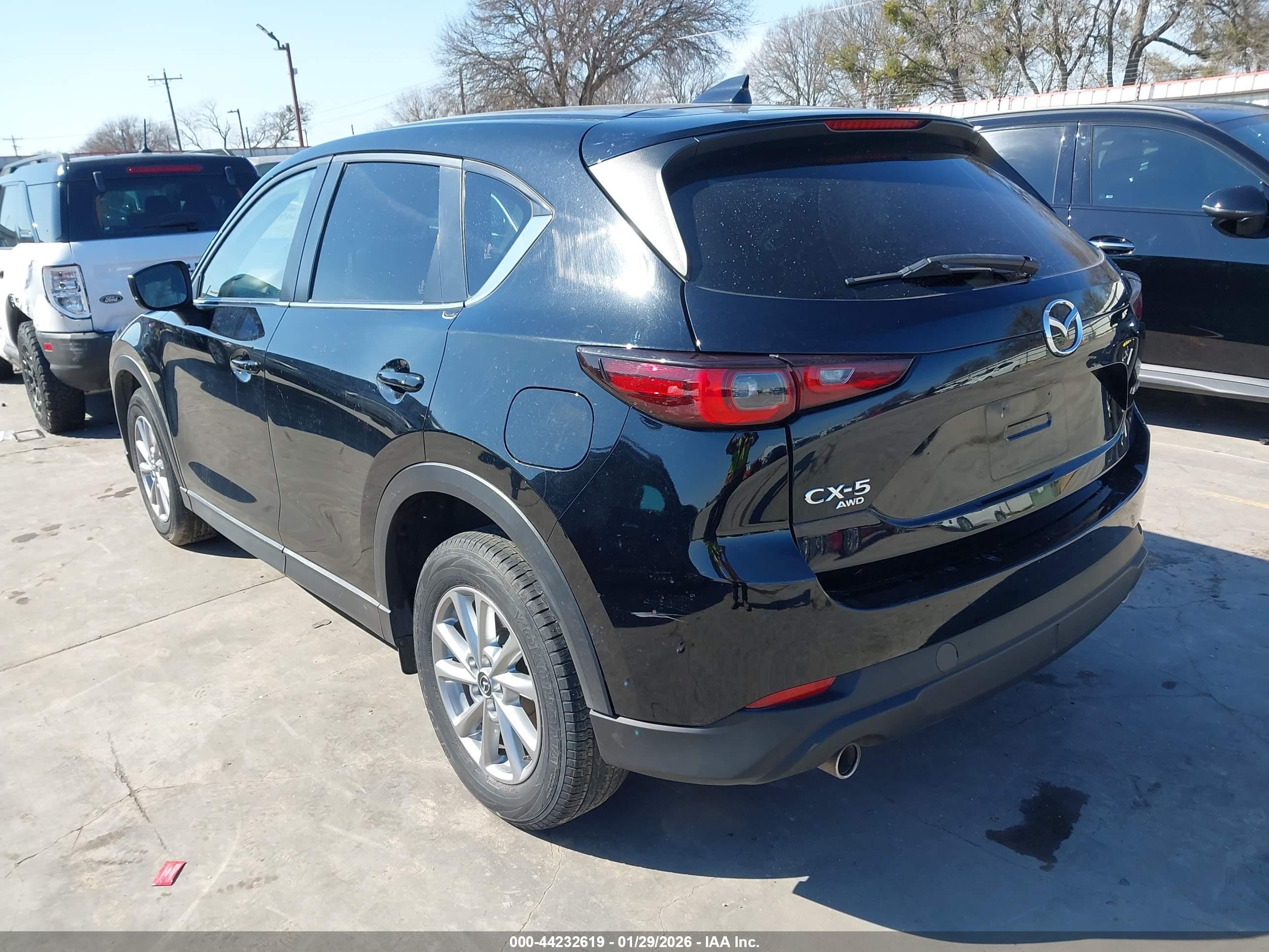 2023 Mazda Cx-5 2.5 S Preferred Black vin: JM3KFBCM2P0201594