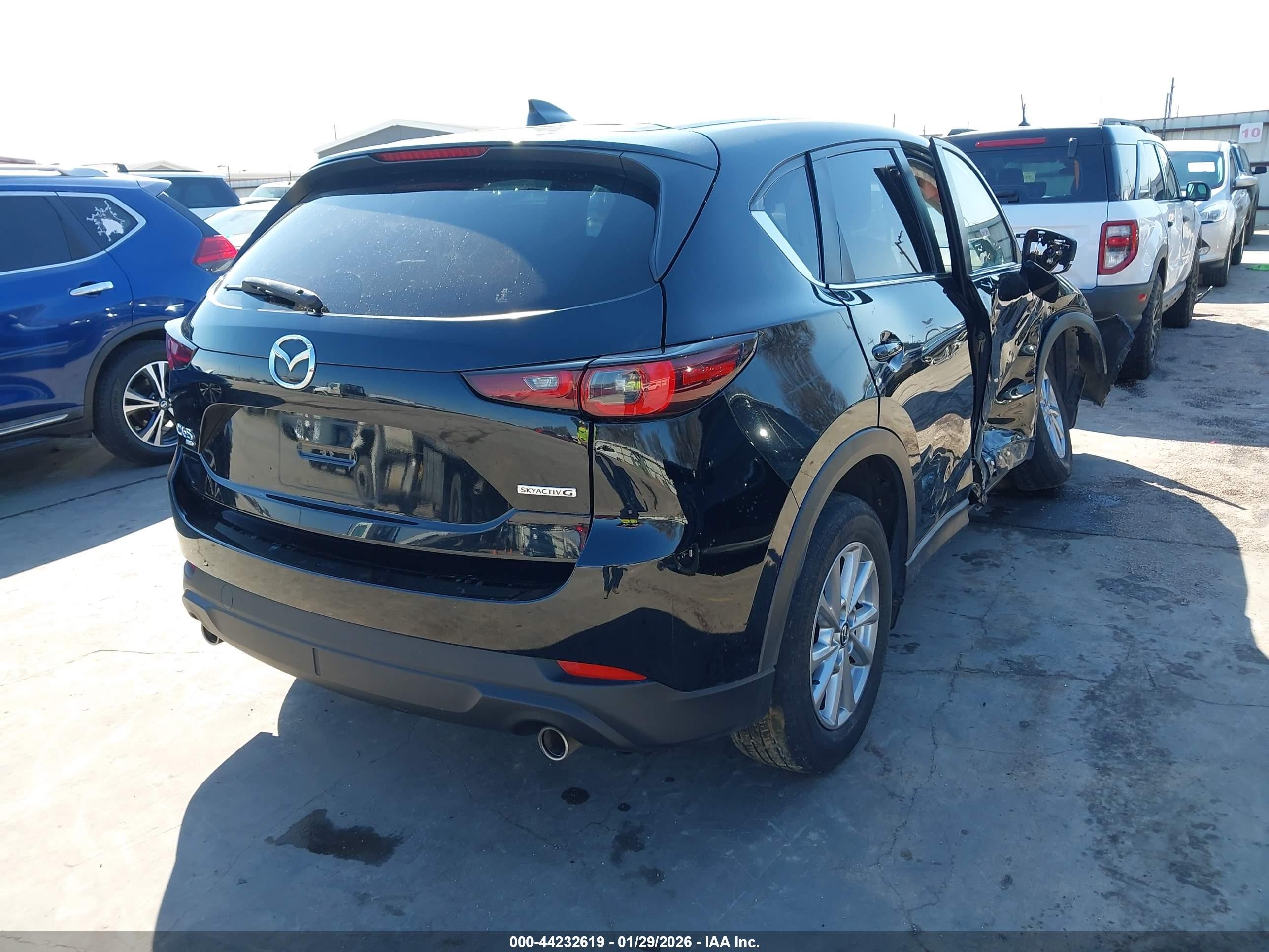 2023 Mazda Cx-5 2.5 S Preferred Black vin: JM3KFBCM2P0201594