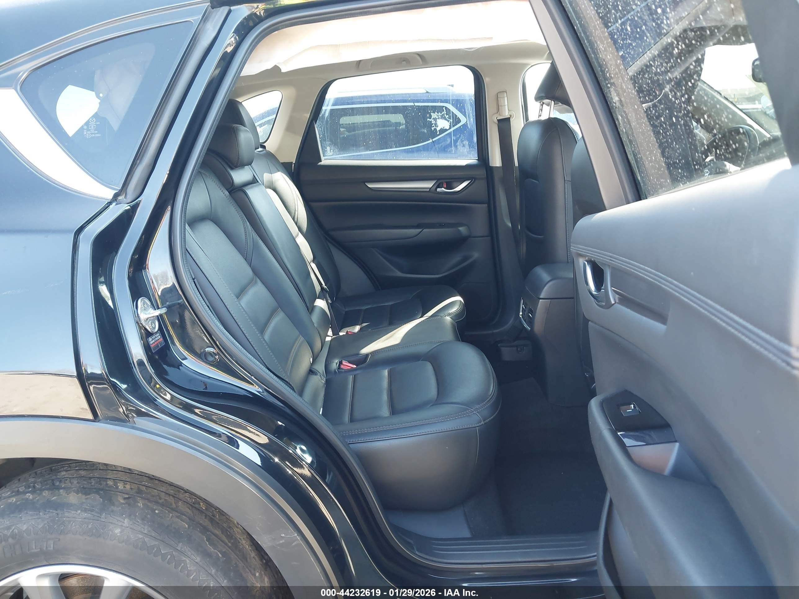 2023 Mazda Cx-5 2.5 S Preferred Black vin: JM3KFBCM2P0201594