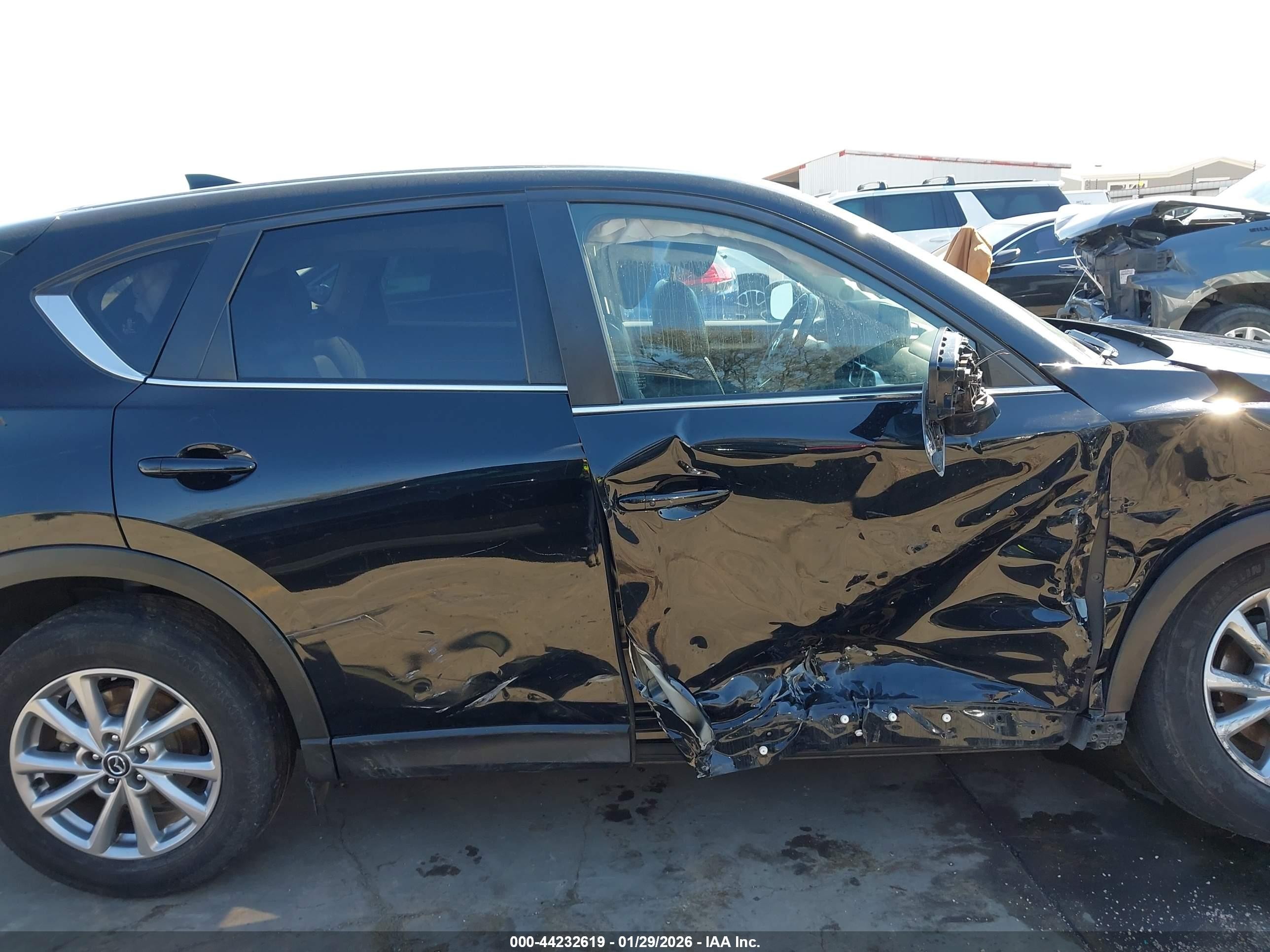 2023 Mazda Cx-5 2.5 S Preferred Black vin: JM3KFBCM2P0201594