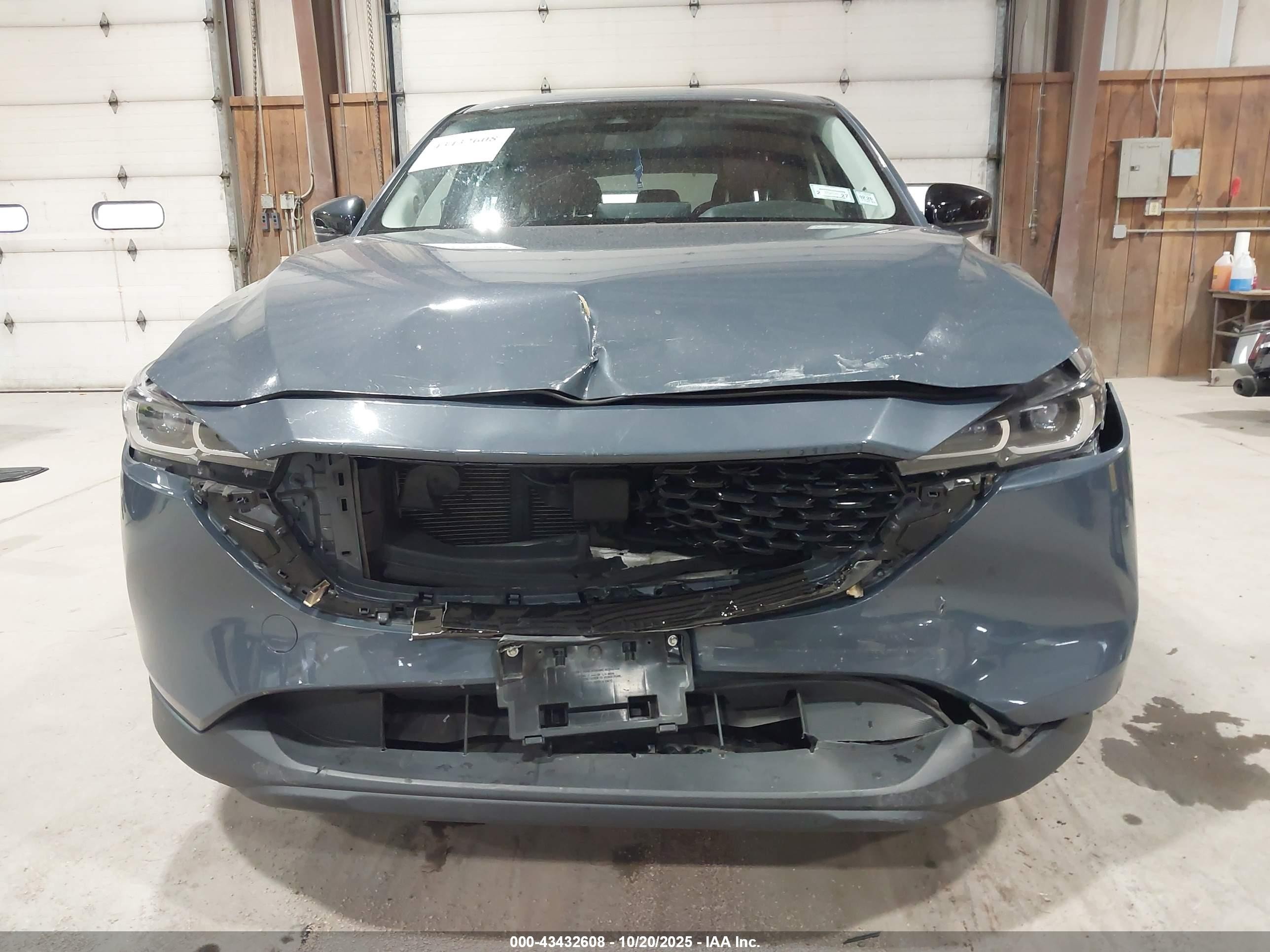2022 Mazda Cx-5 2.5 S Carbon Edition Blue vin: JM3KFBCM3N0612533