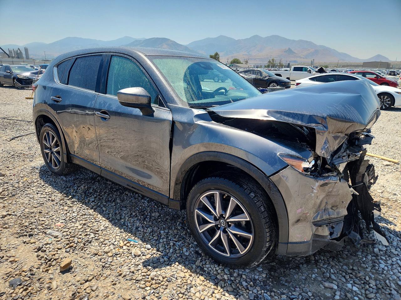 2018 Mazda Cx-5 Touring Gray vin: JM3KFBCM6J0372436