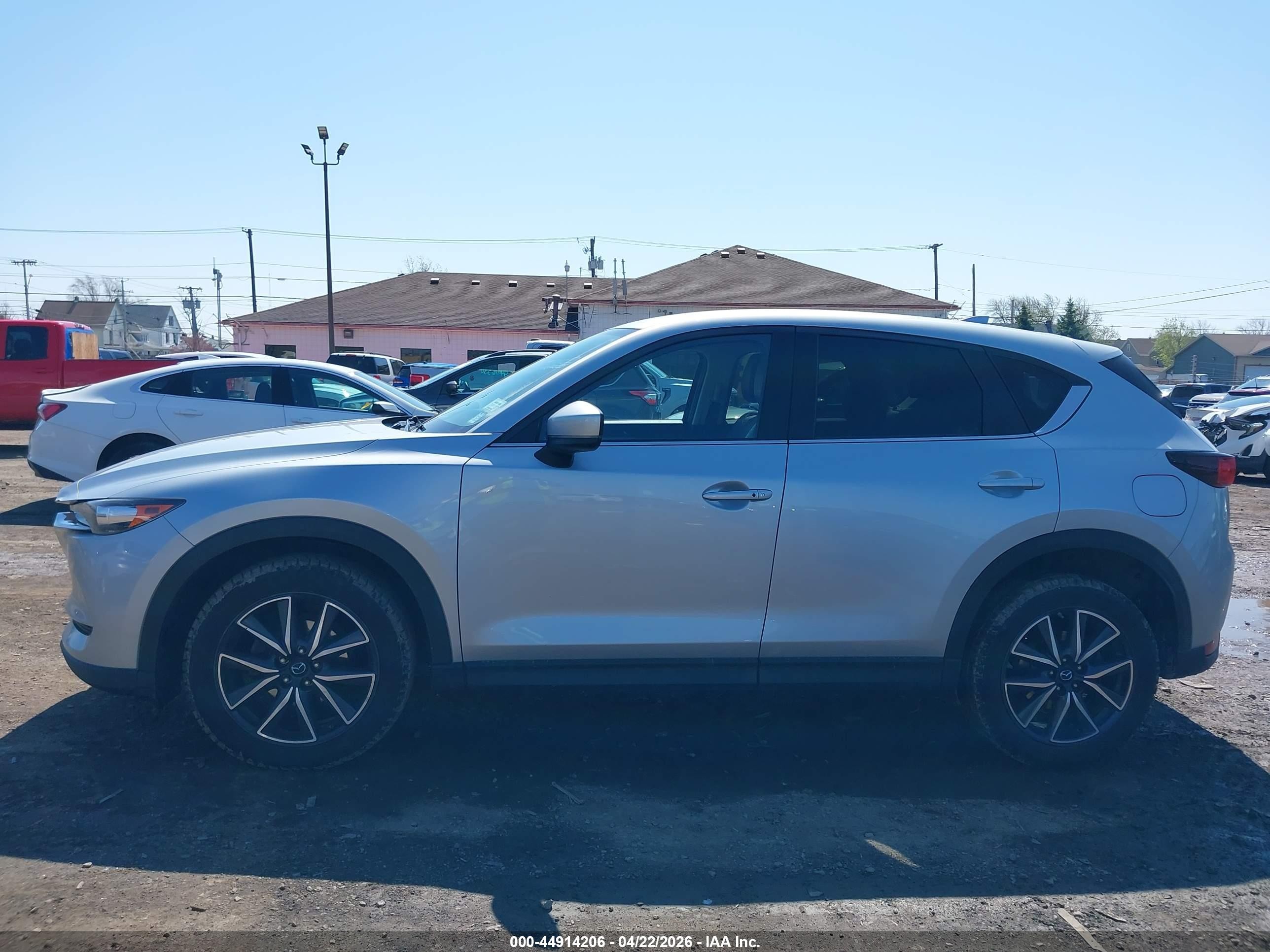2018 Mazda Cx-5 Touring Silver vin: JM3KFBCM6J0410117