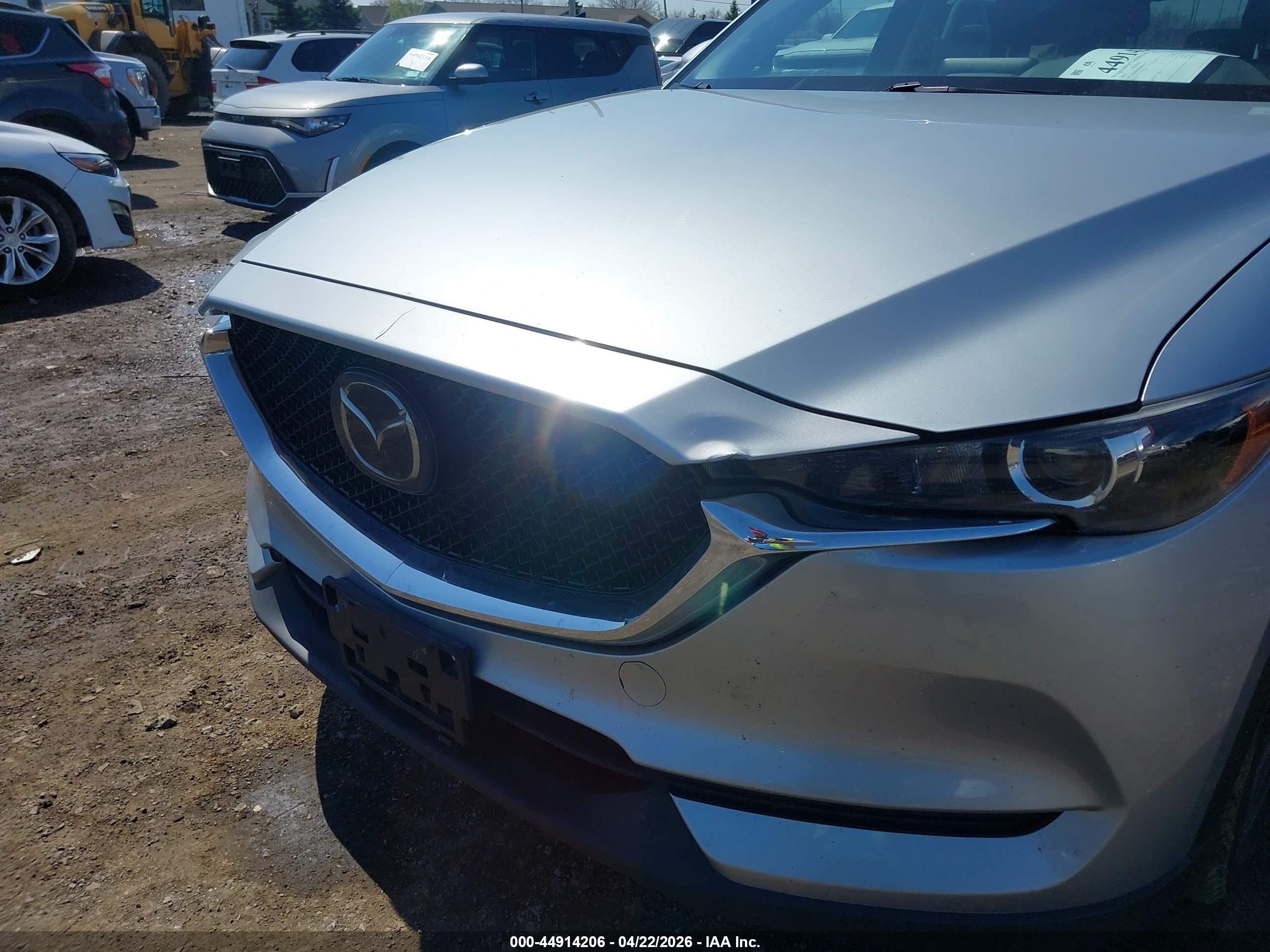 2018 Mazda Cx-5 Touring Silver vin: JM3KFBCM6J0410117
