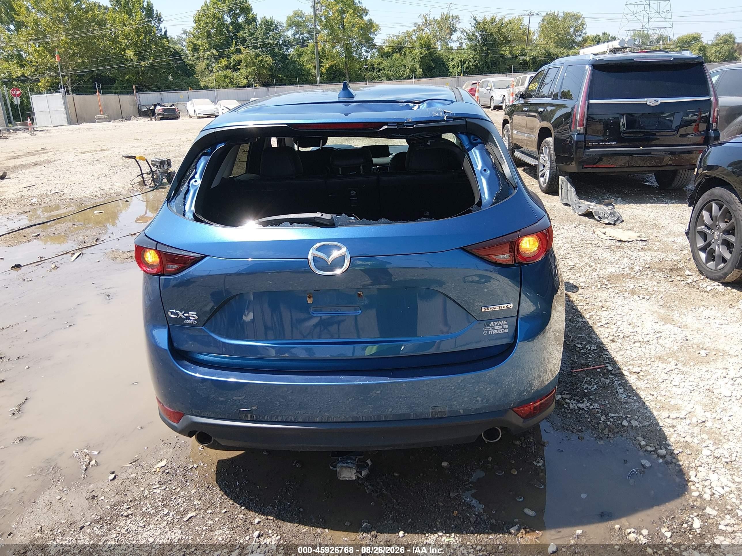 2020 Mazda Cx-5 Touring Blue vin: JM3KFBCMXL0840168