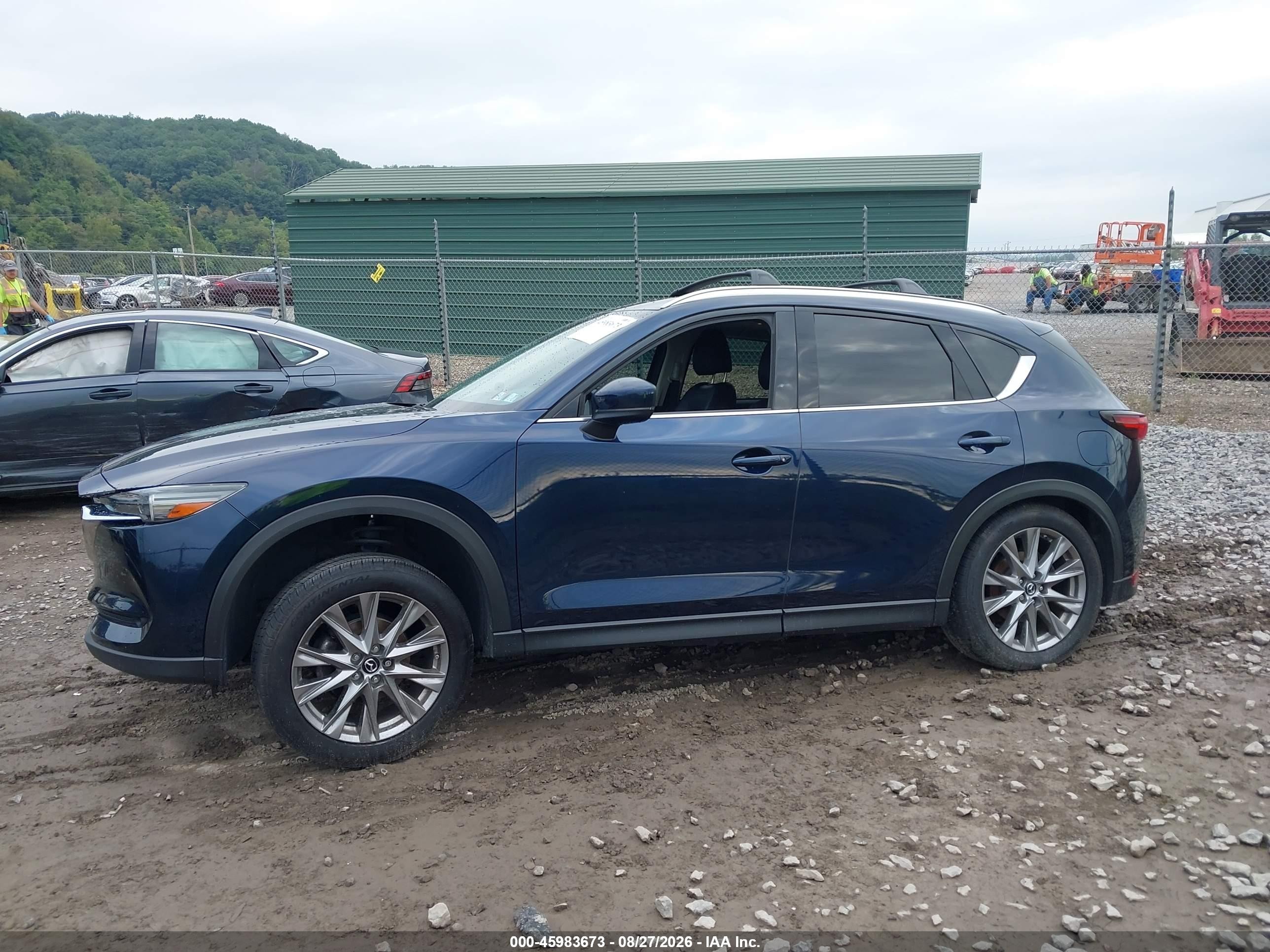 2021 Mazda Cx-5 Grand Touring Blue vin: JM3KFBDM5M1409859