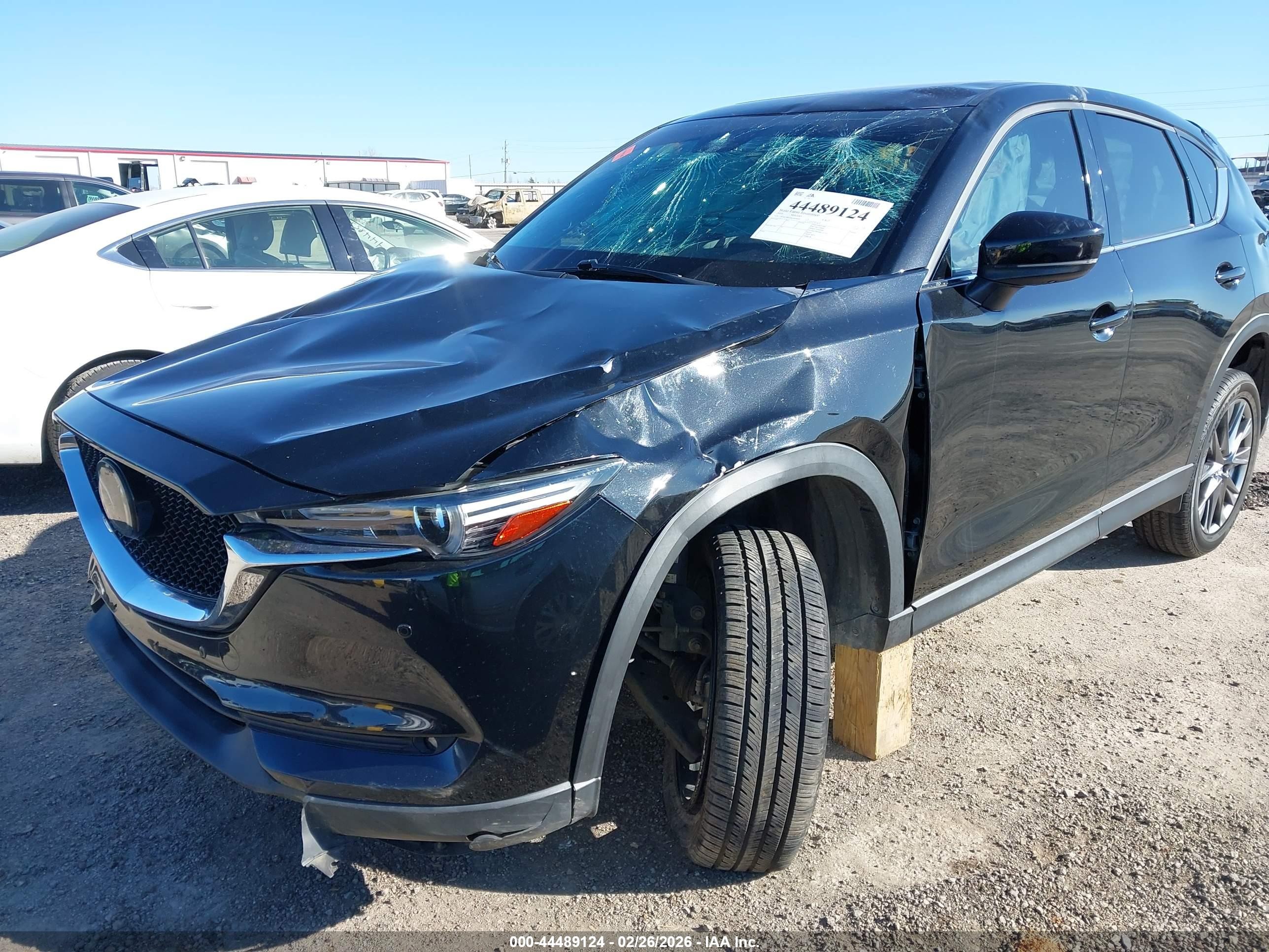 2019 Mazda Cx-5 Signature W/diesel Черный vin: JM3KFBE21K0659695