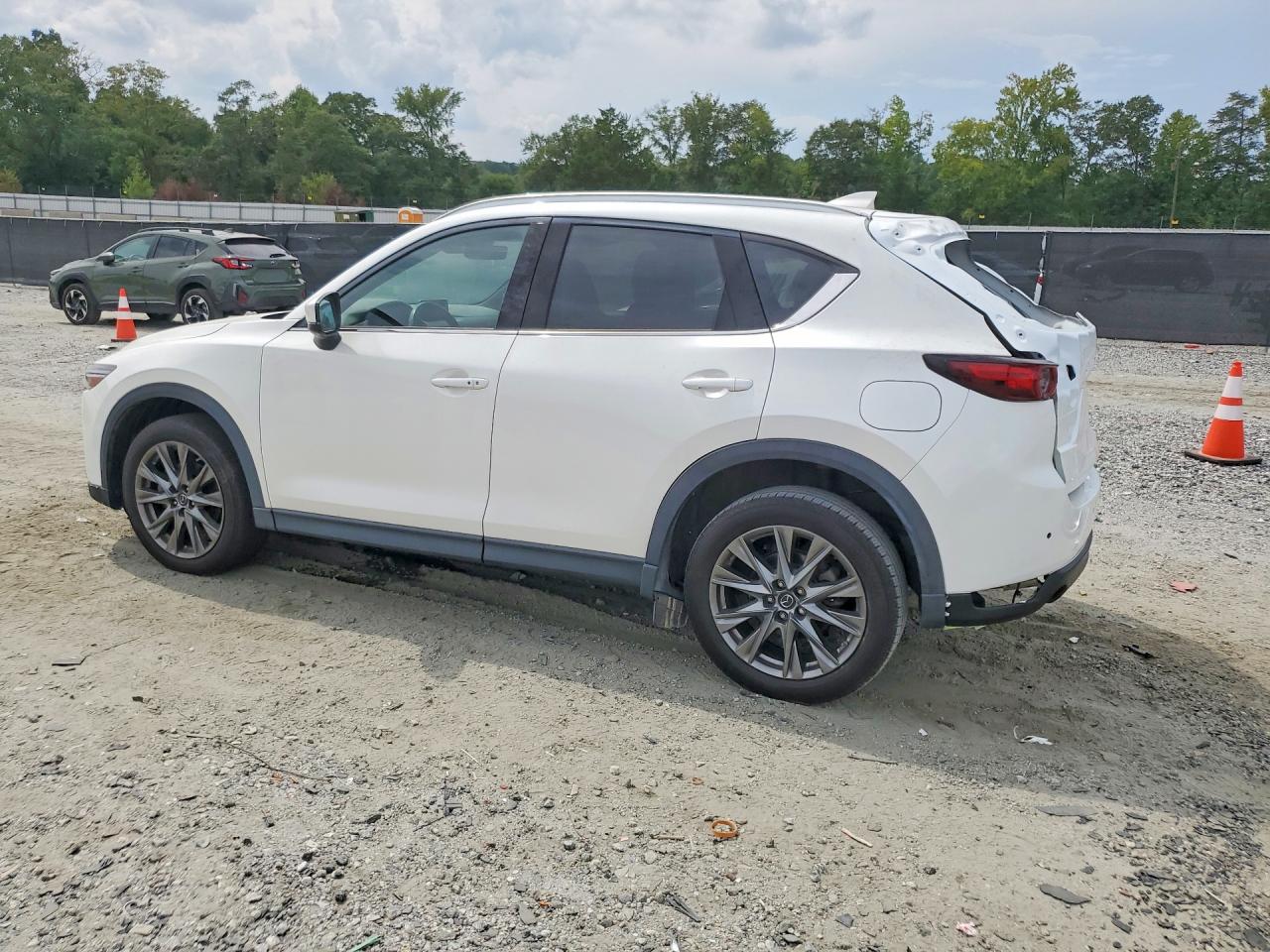 2019 Mazda Cx-5 Signature White vin: JM3KFBEY8K0615195