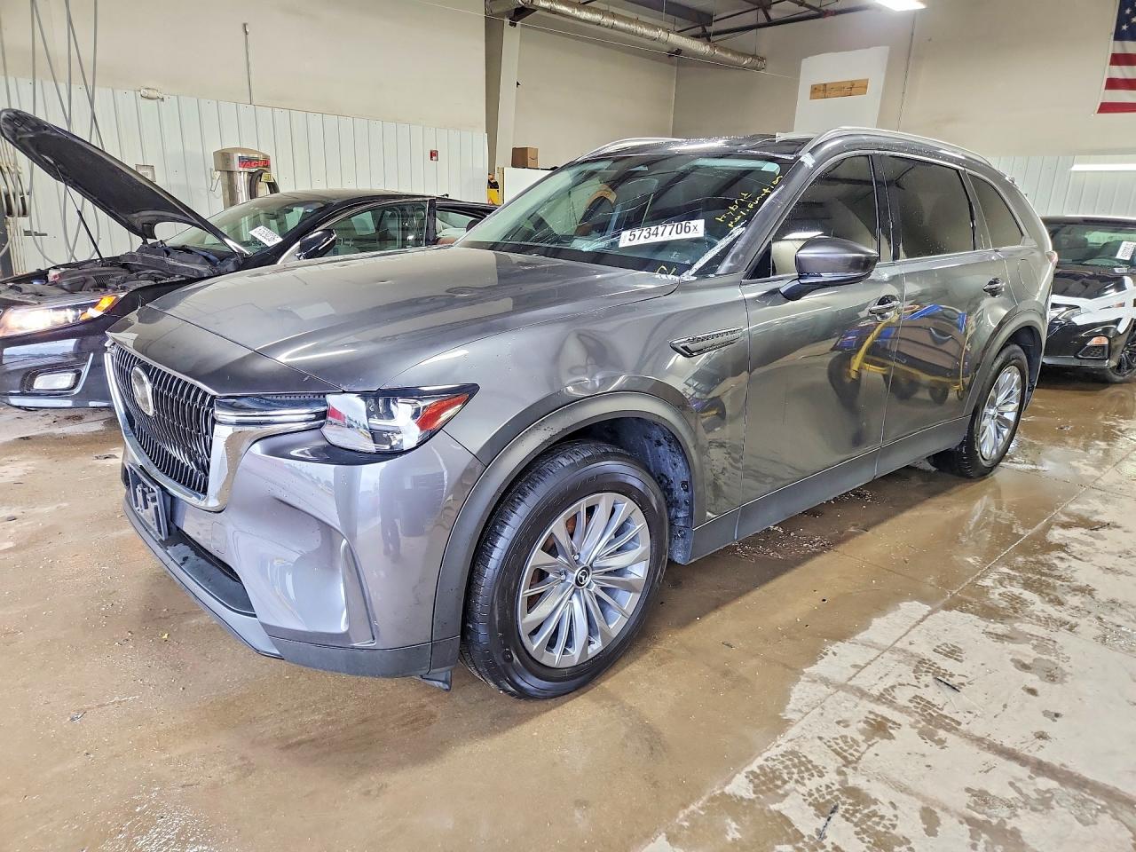 2024 Mazda Cx-90 Preferred Gray vin: JM3KKBHD5R1154160