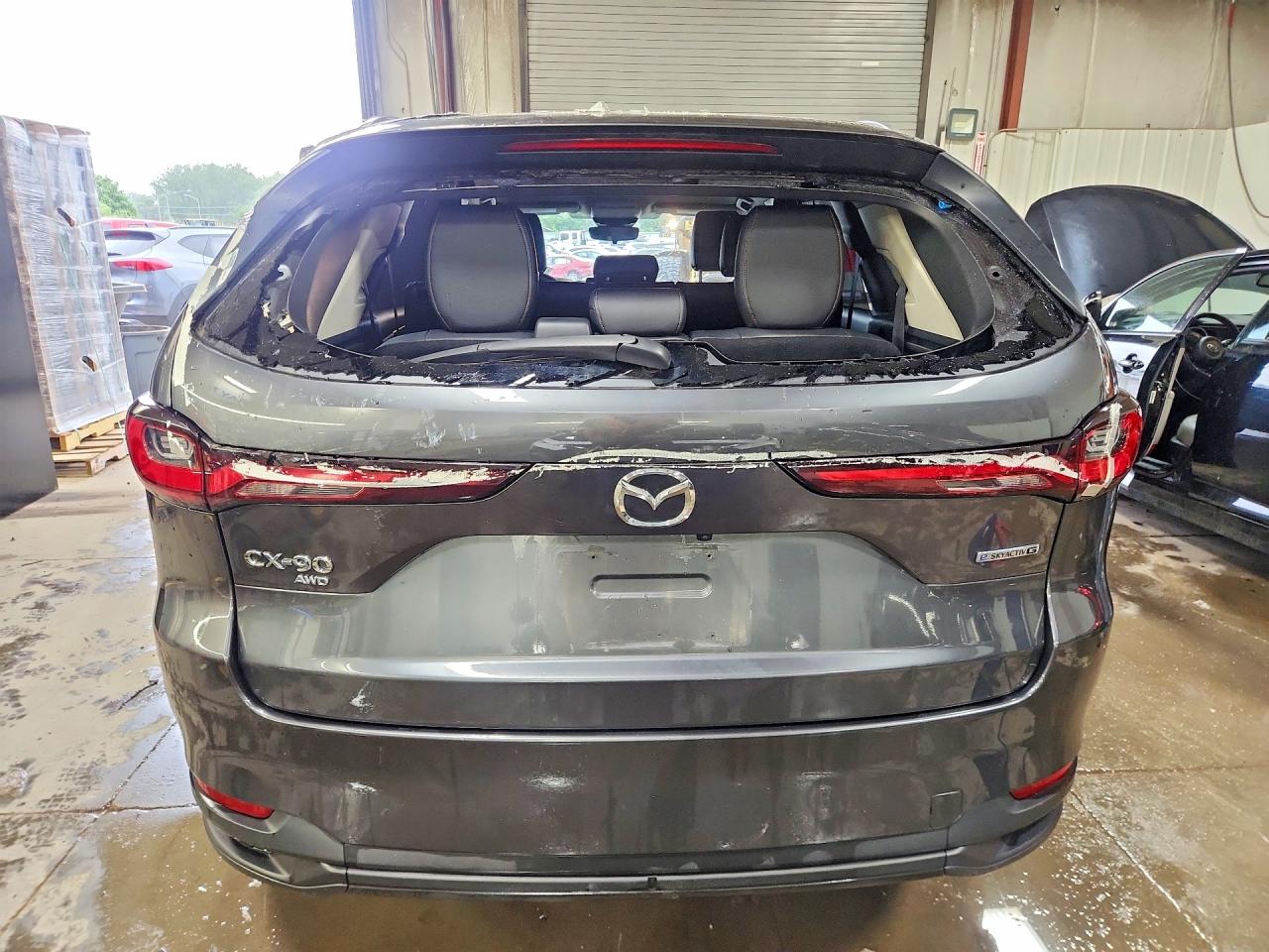 2024 Mazda Cx-90 Preferred Gray vin: JM3KKBHD5R1154160