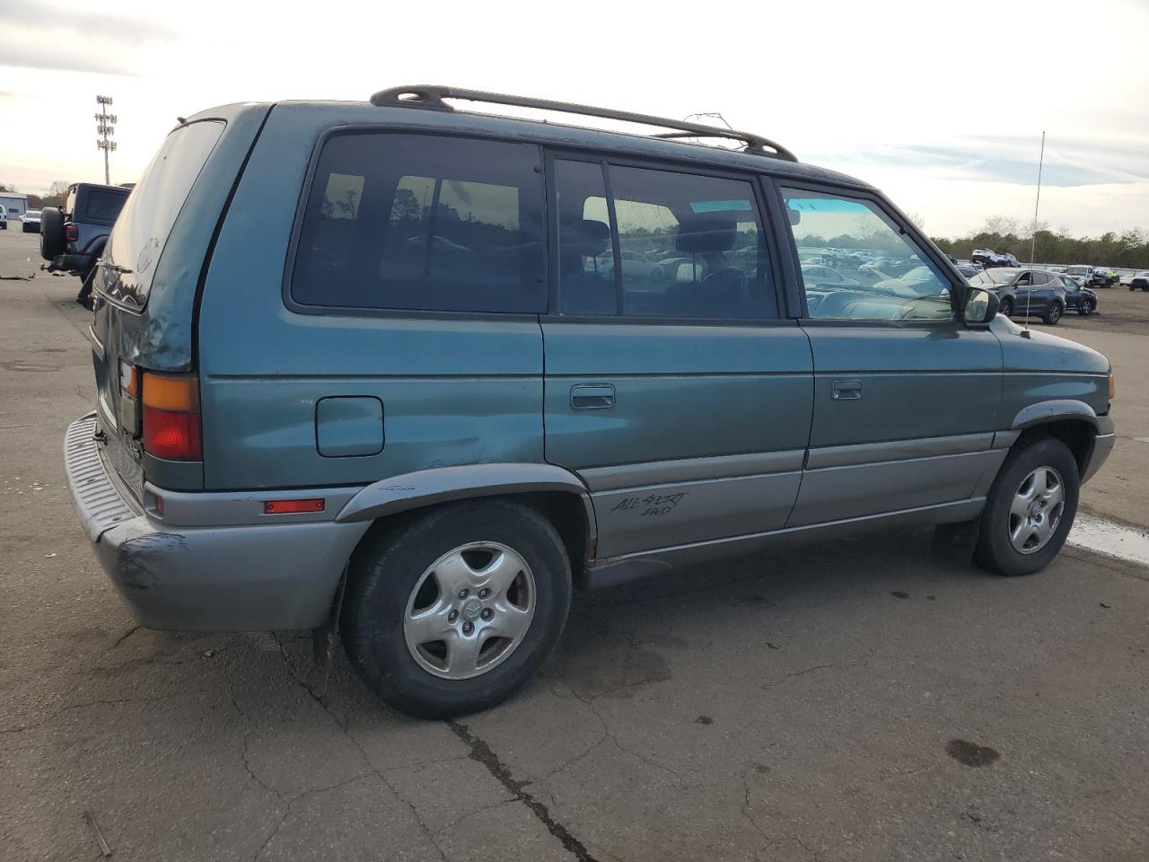 1998 Mazda Mpv Wagon Green vin: JM3LV5233W0845184