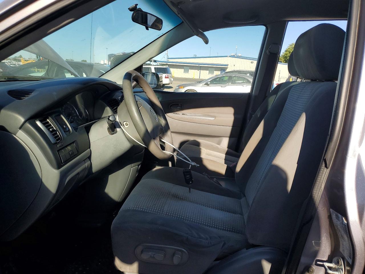 2005 Mazda Mpv Wagon Silver vin: JM3LW28A350547816