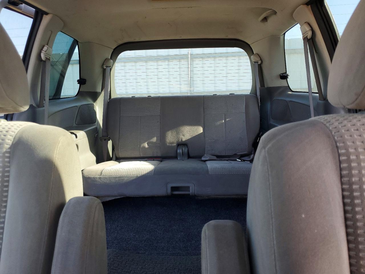 2005 Mazda Mpv Wagon Silver vin: JM3LW28A350547816