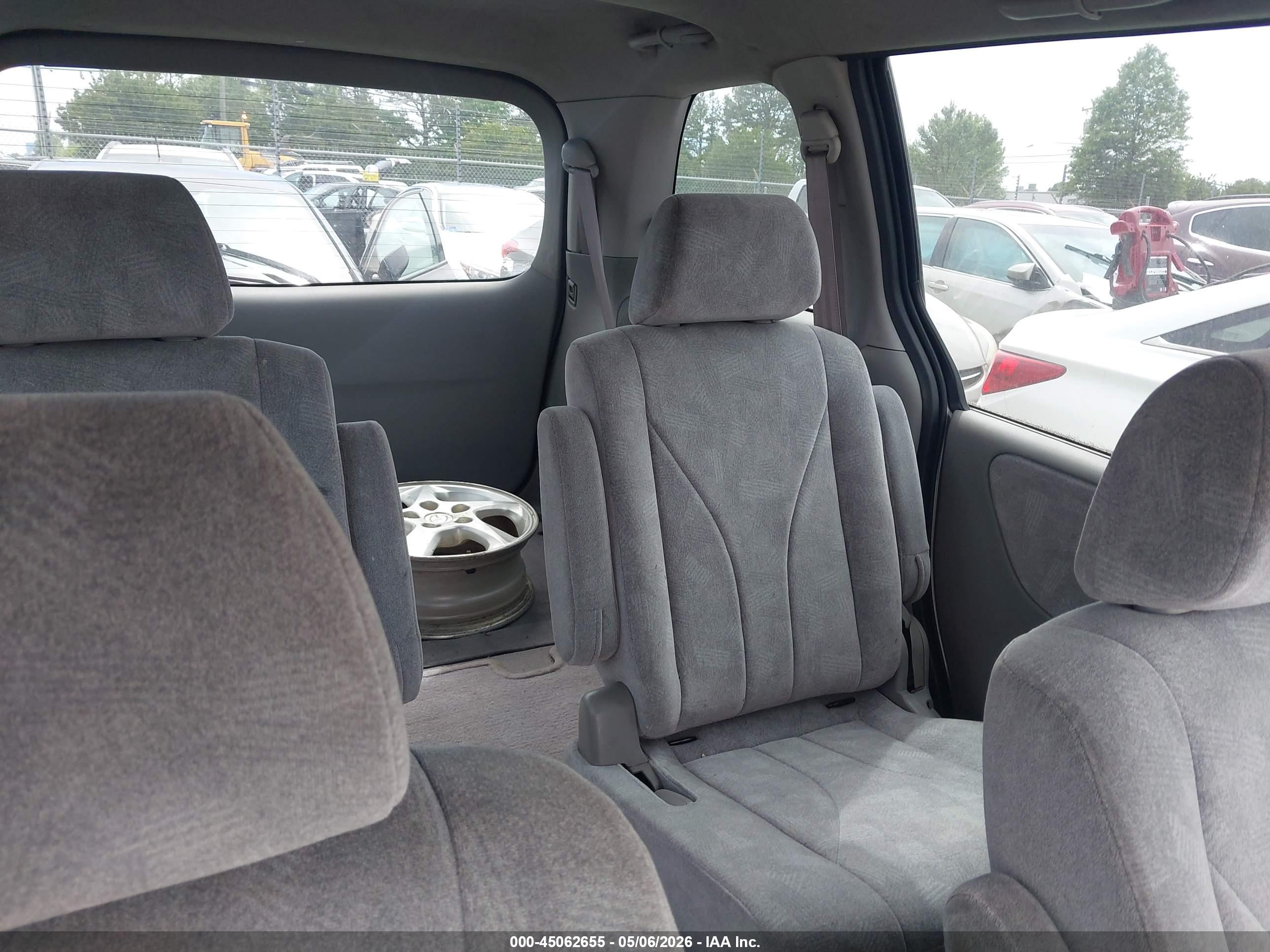 2002 Mazda Mpv Es/lx Silver vin: JM3LW28A920332100