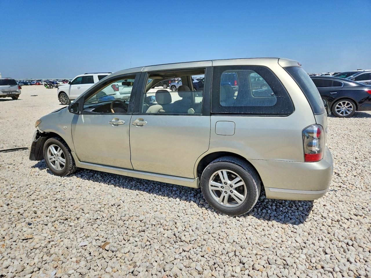 2004 Mazda Mpv Бежевый vin: JM3LW28A940529481