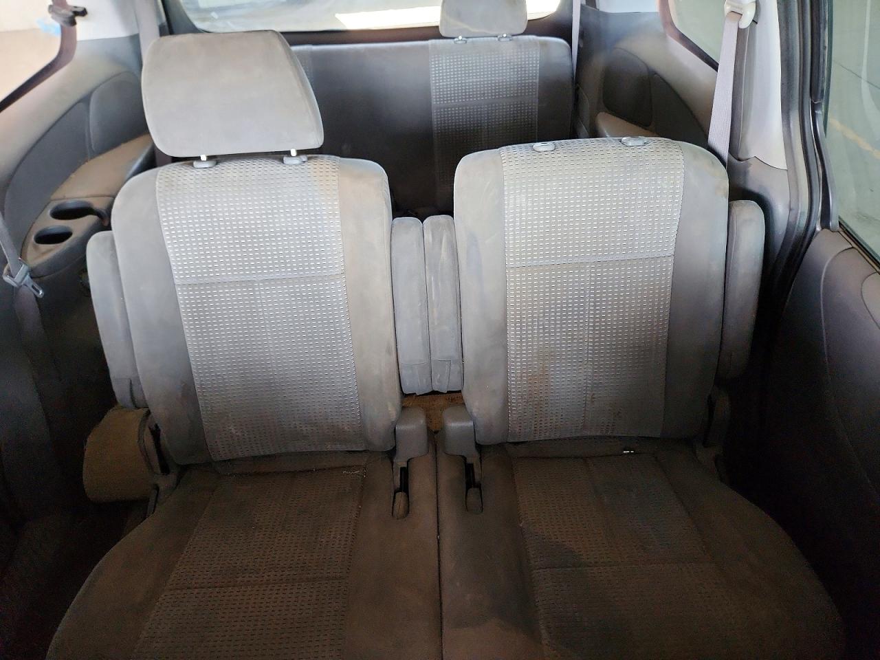 2005 Mazda Mpv Wagon Silver vin: JM3LW28A950544127