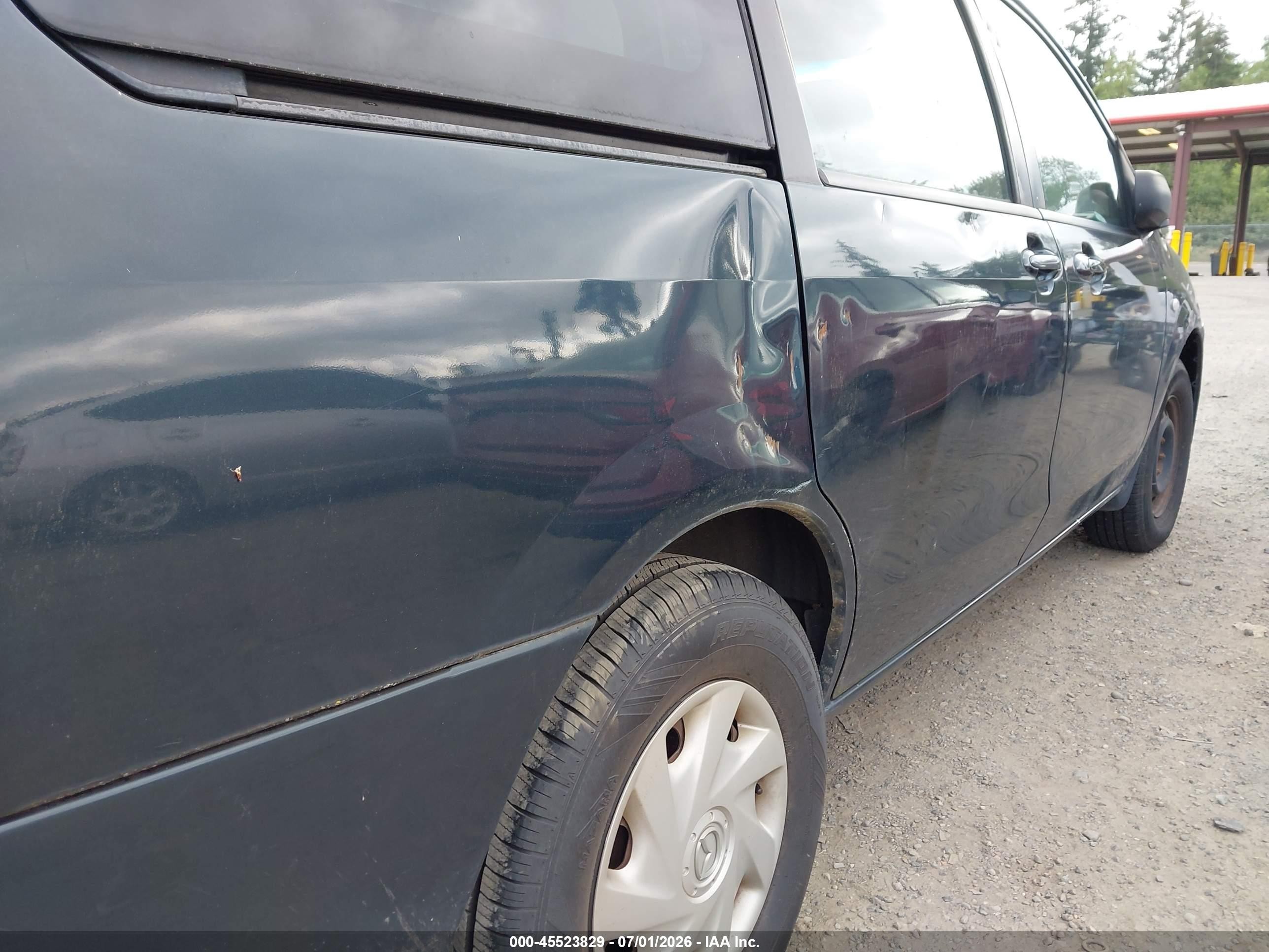 2006 Mazda Mpv Lx-sv Green vin: JM3LW28A960561866
