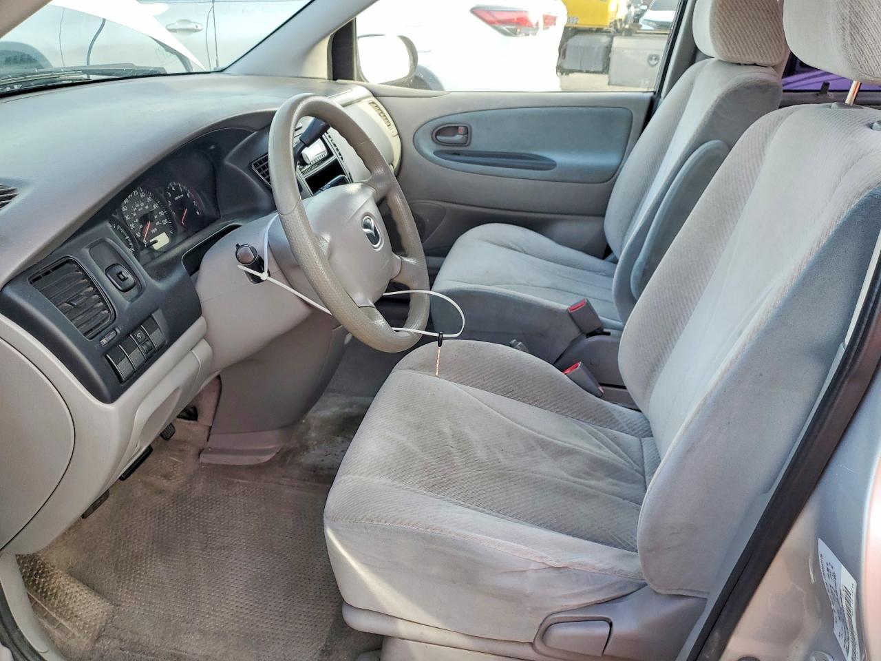 2000 Mazda Mpv Wagon Silver vin: JM3LW28G4Y0153797