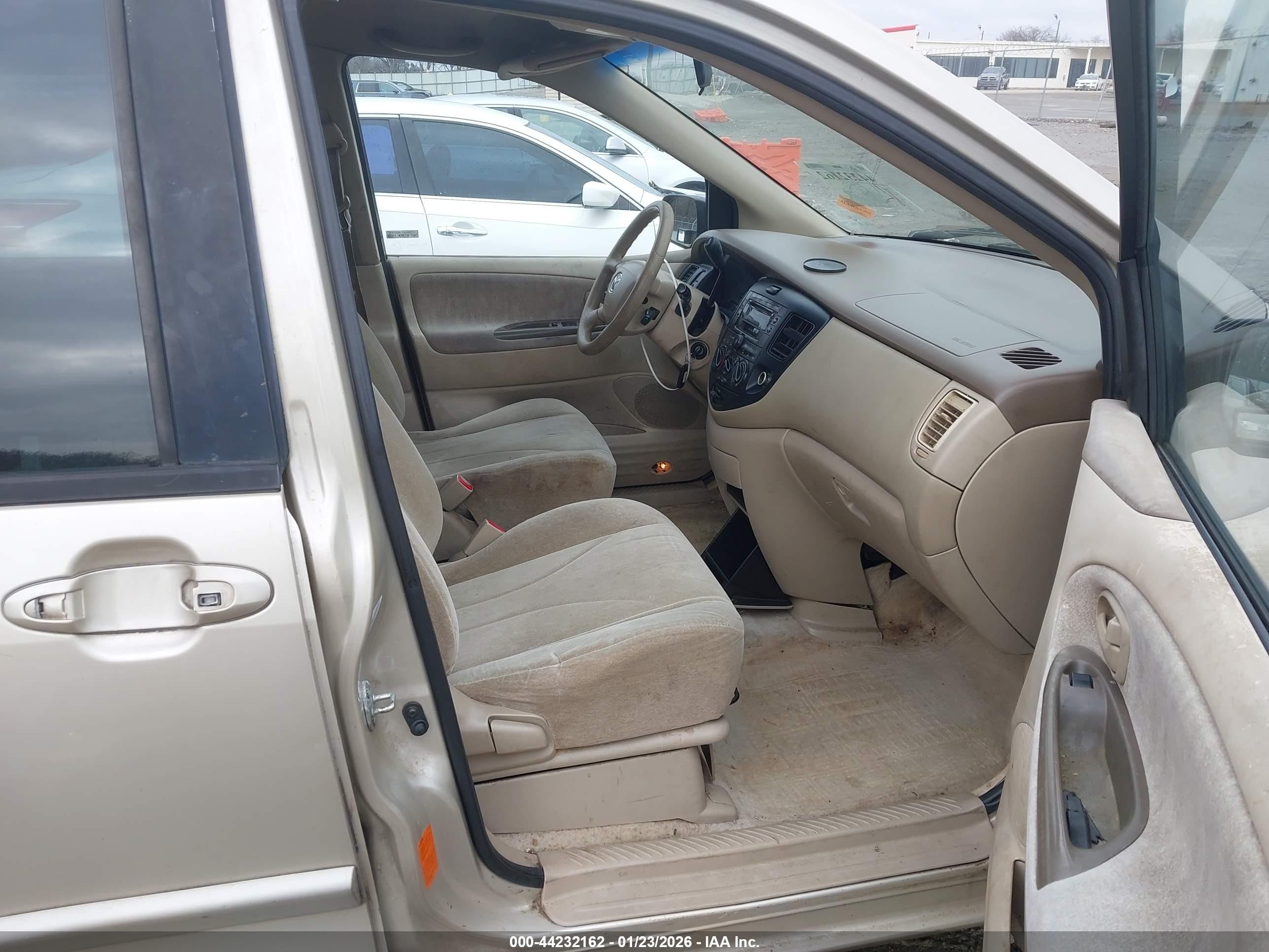 2000 Mazda Mpv Dx/es/lx Gold vin: JM3LW28G5Y0147930